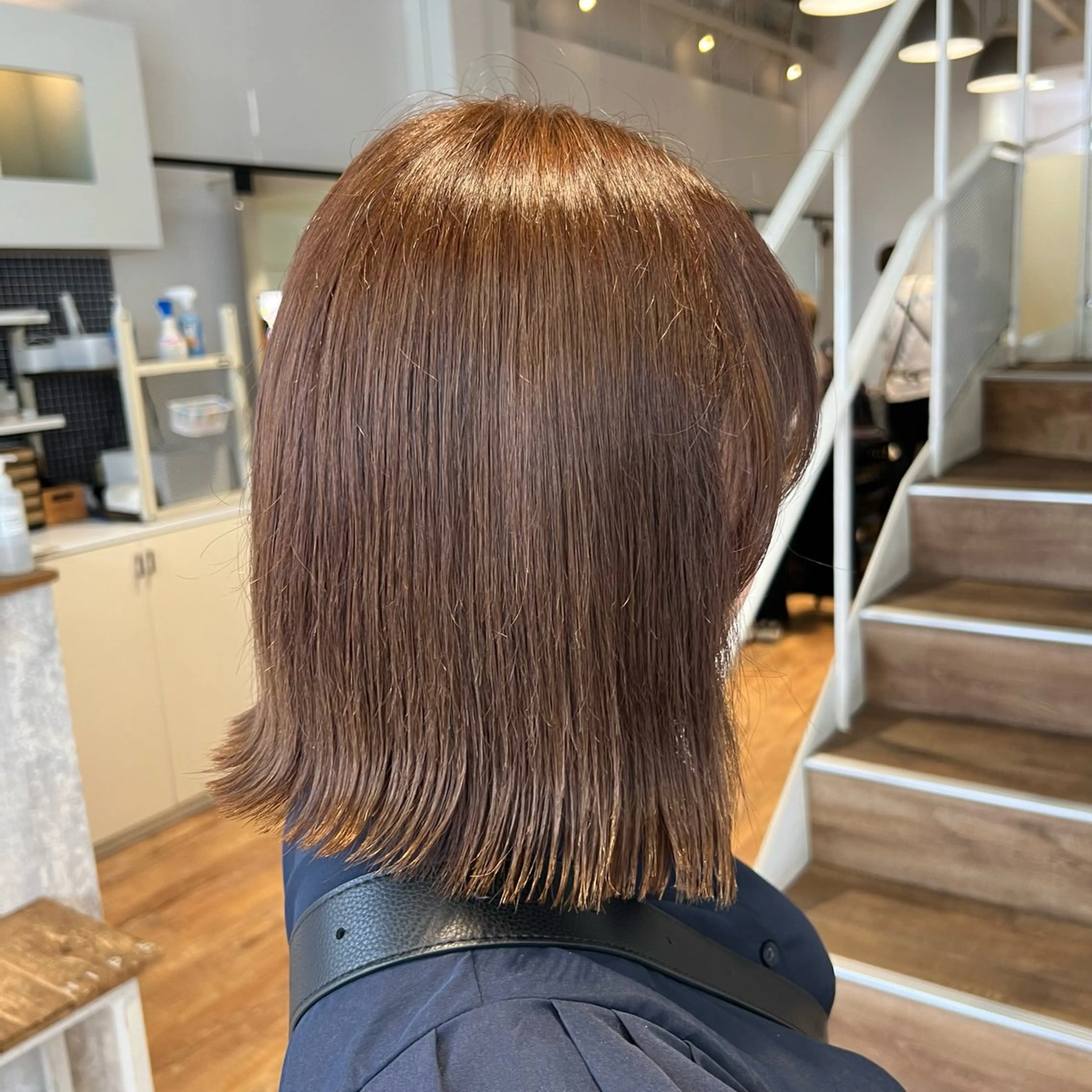 ミディアム 切りっぱなしボブ ボブ インナーカラー♡ Nanakoのヘアスタイル