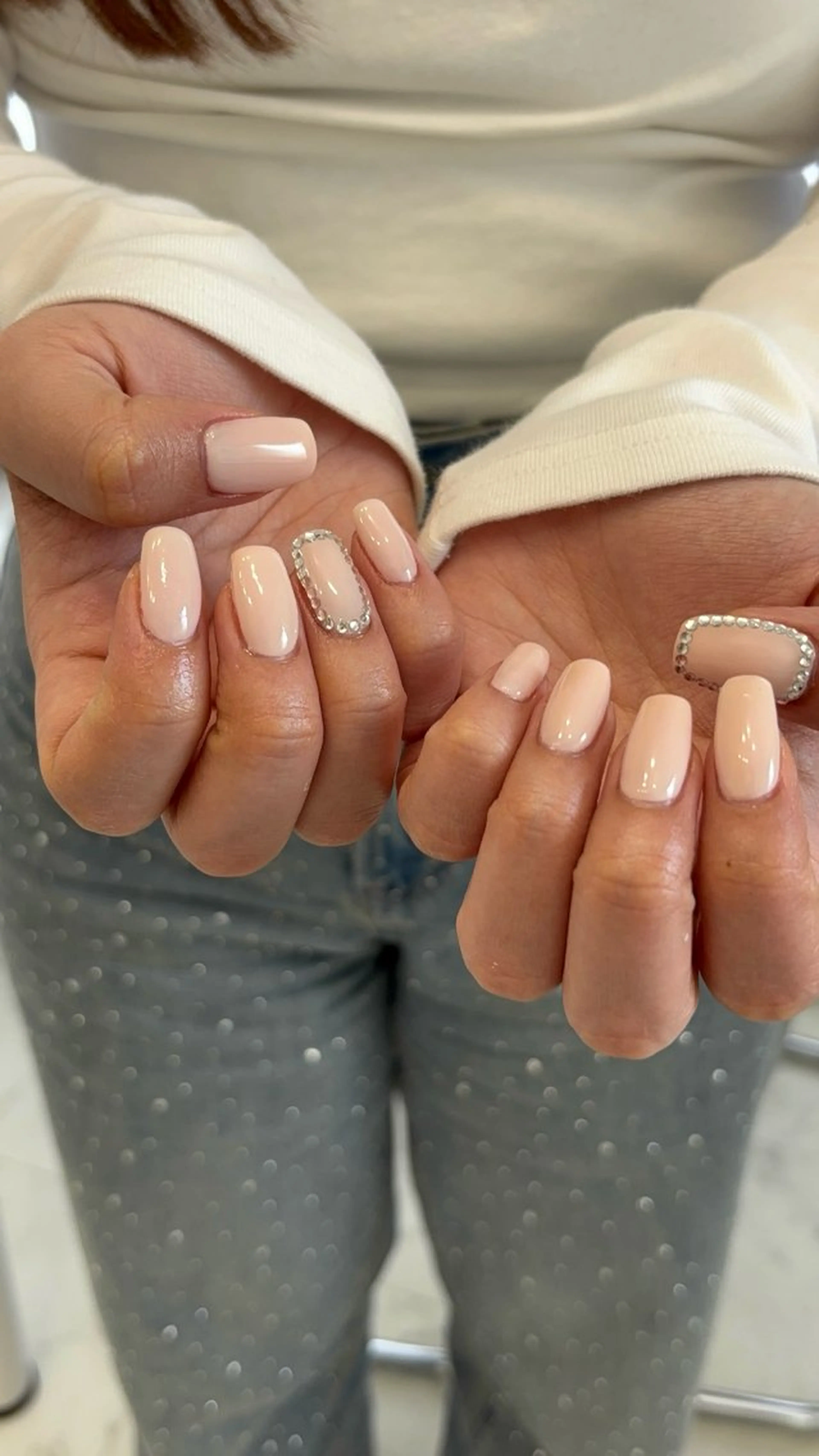 ネイル une／YUKINA 🫧大人nuanceのネイルデザイン