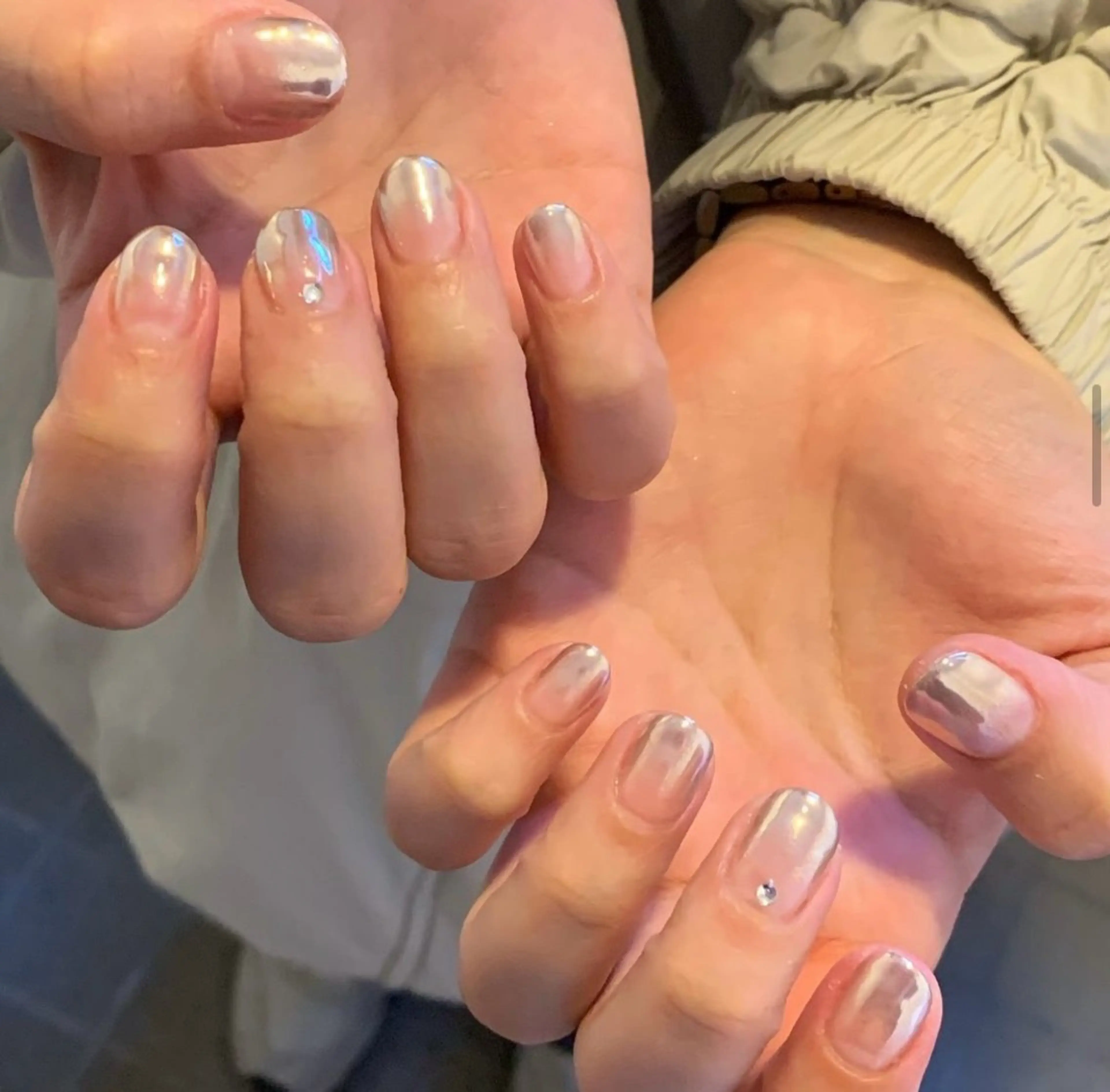 ネイル ストーンネイル Aimer Ciel エメシエル大宮ネイルのネイルデザイン