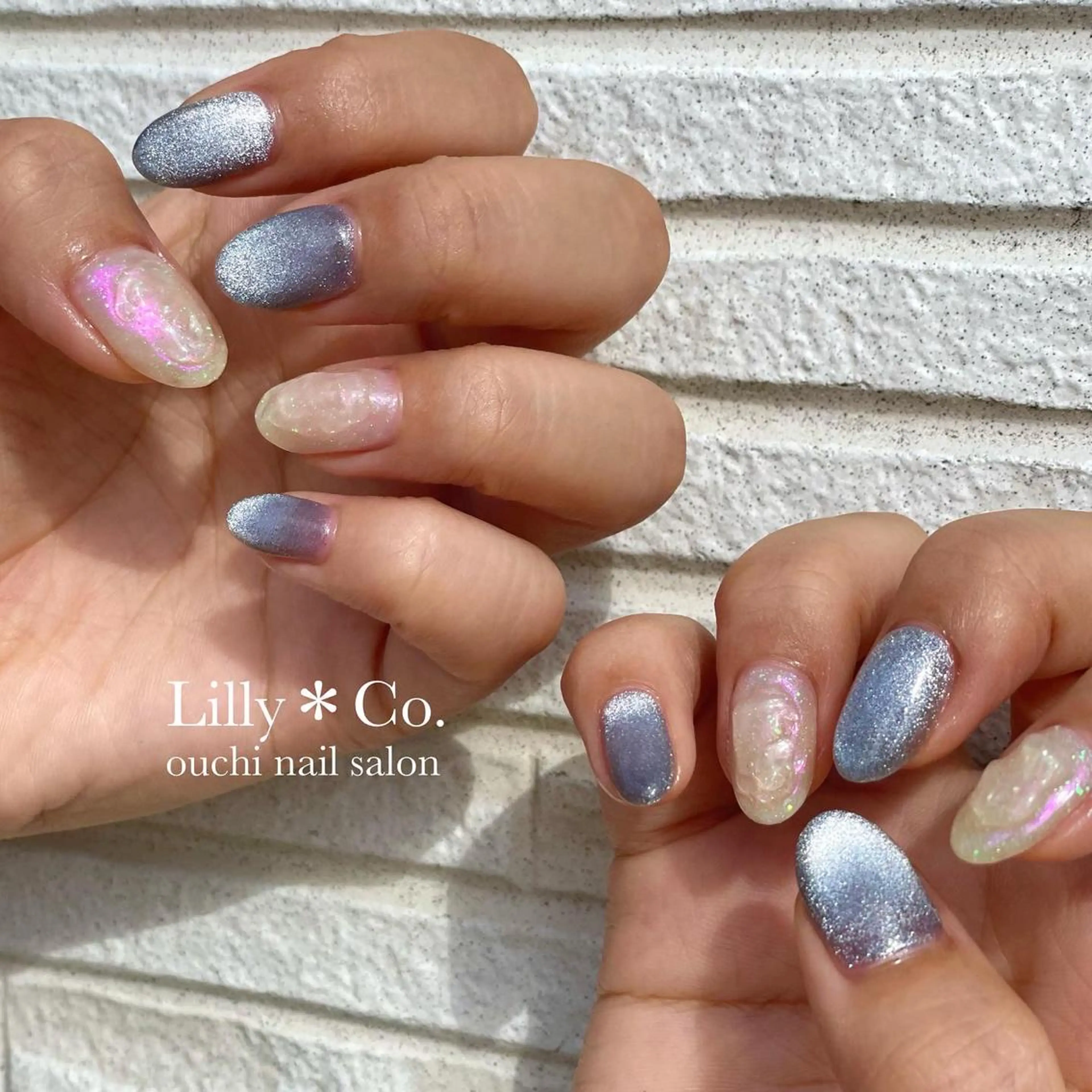 ネイル オーロラネイル クリアネイル キラキラネイル ハンドネイル ハンドケア Lilly Co.のネイルデザイン