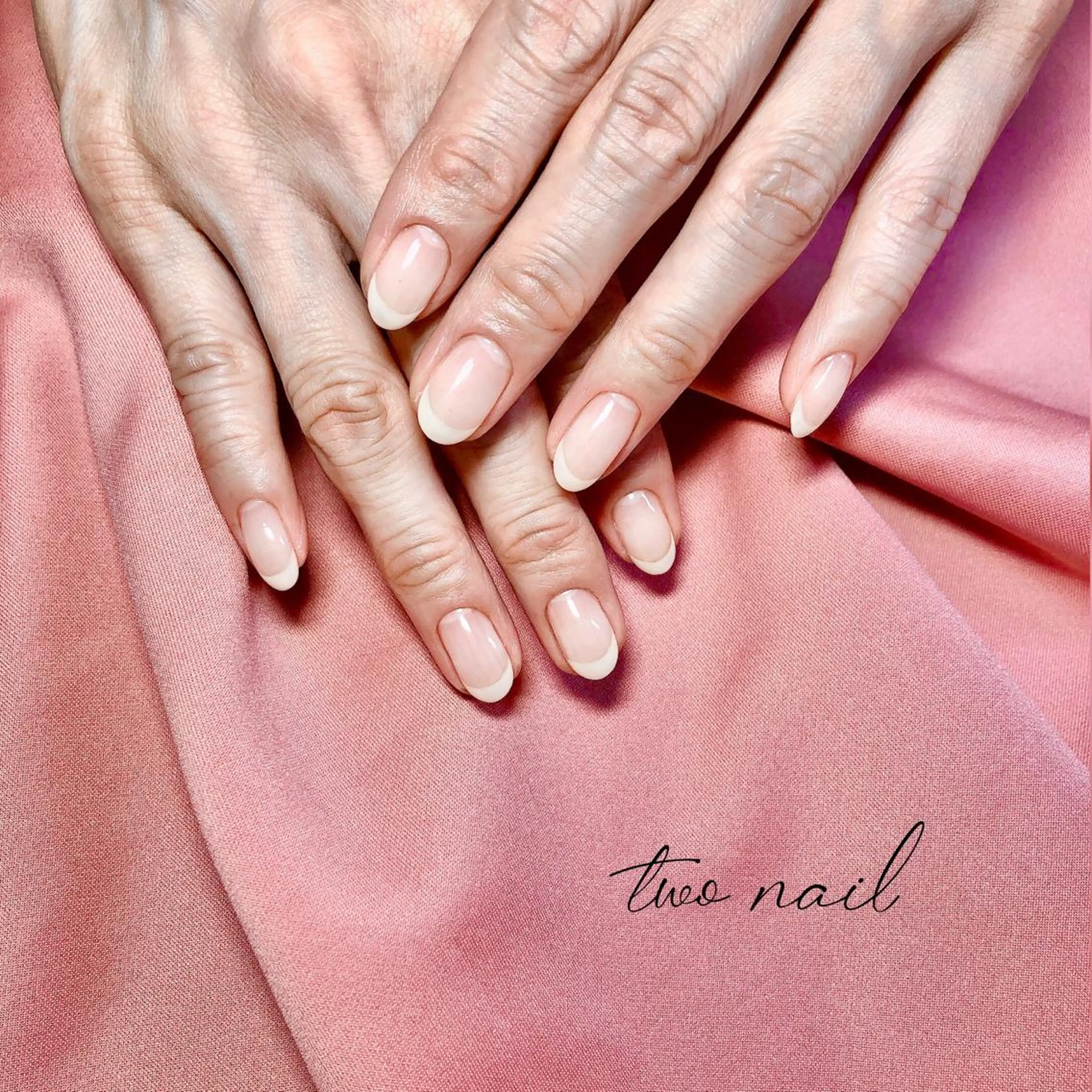 ネイル アートネイル フットネイル ハート ニュアンスネイル ホワイト two nailのネイルデザイン