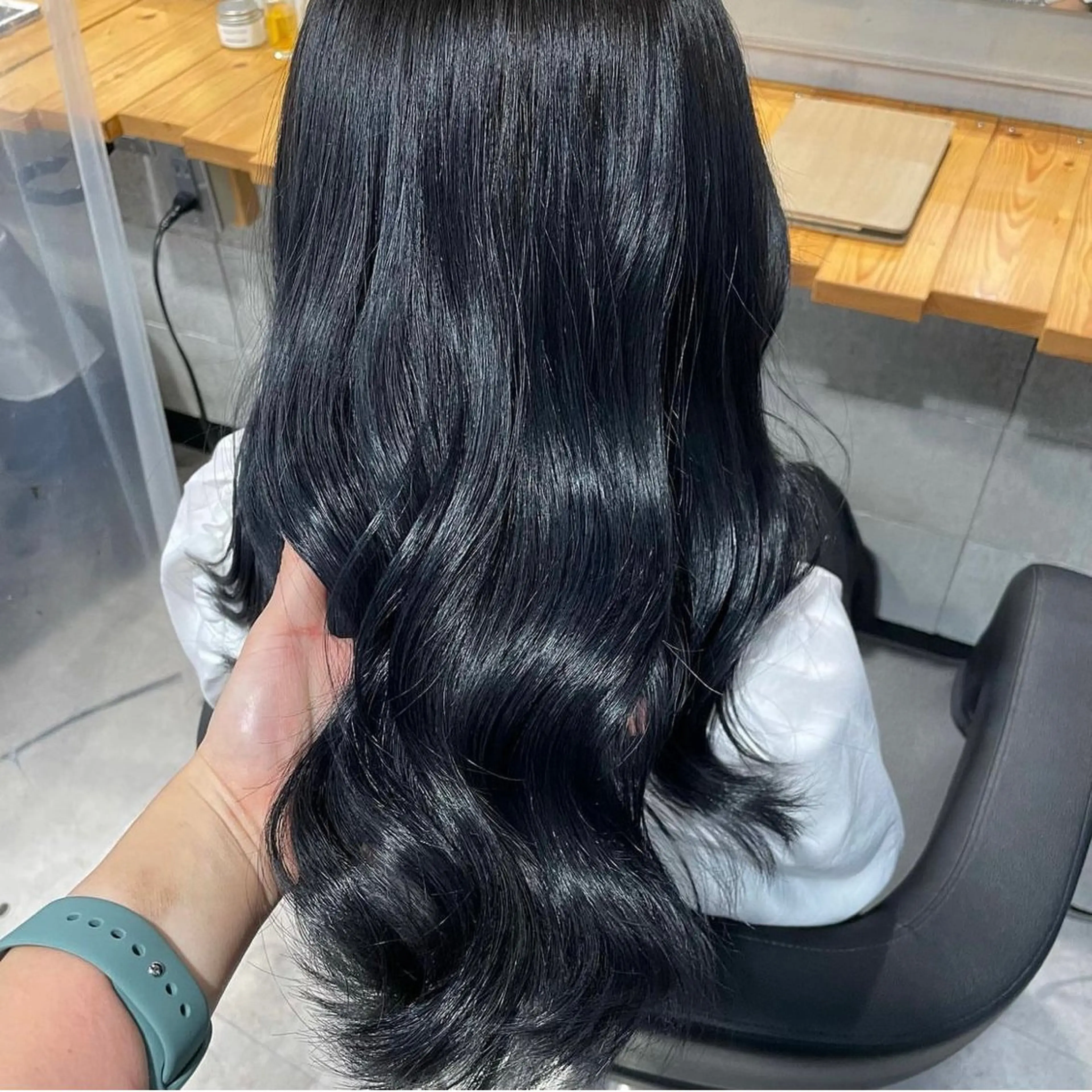 🤍ワンカラー＋ ハホニコトリートメント 🤍 表面補修トリートメント✨の写真