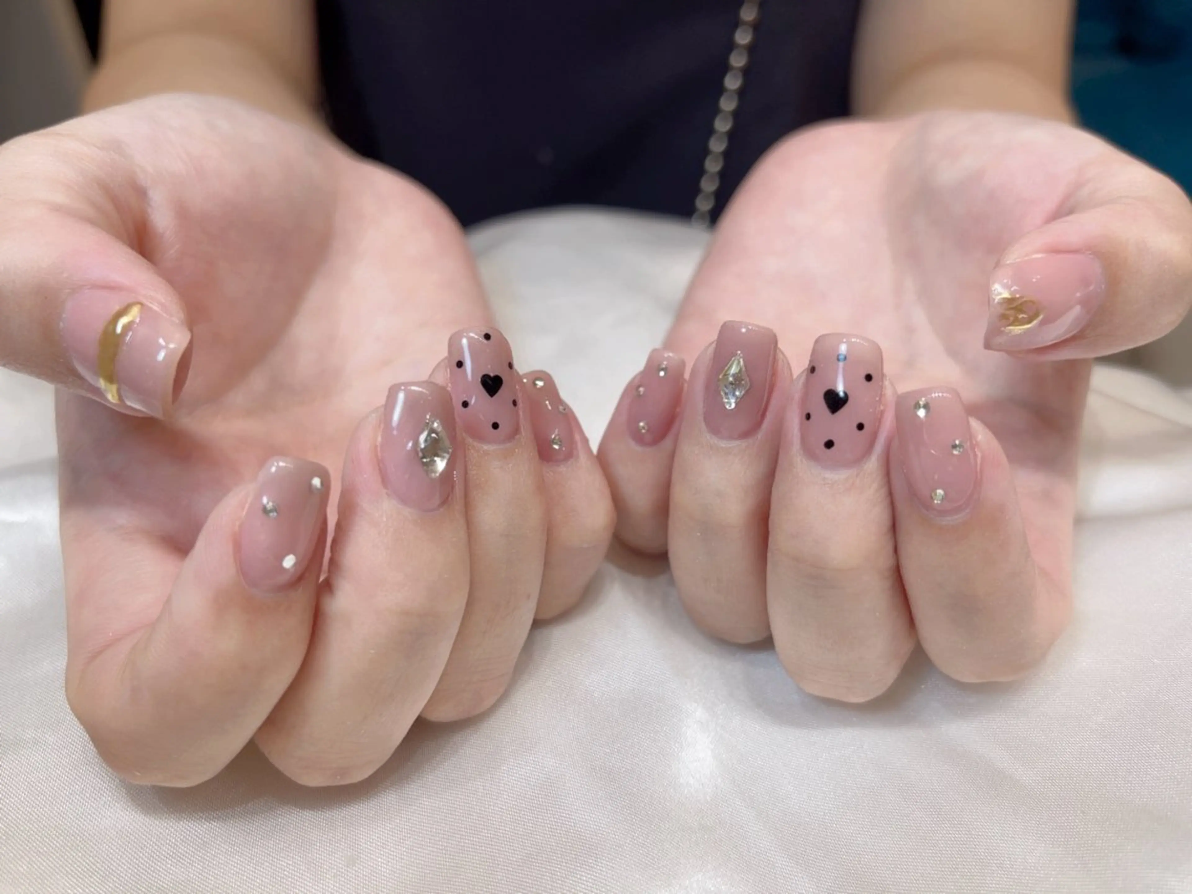 ネイル salon de Tiara 碧のネイルデザイン