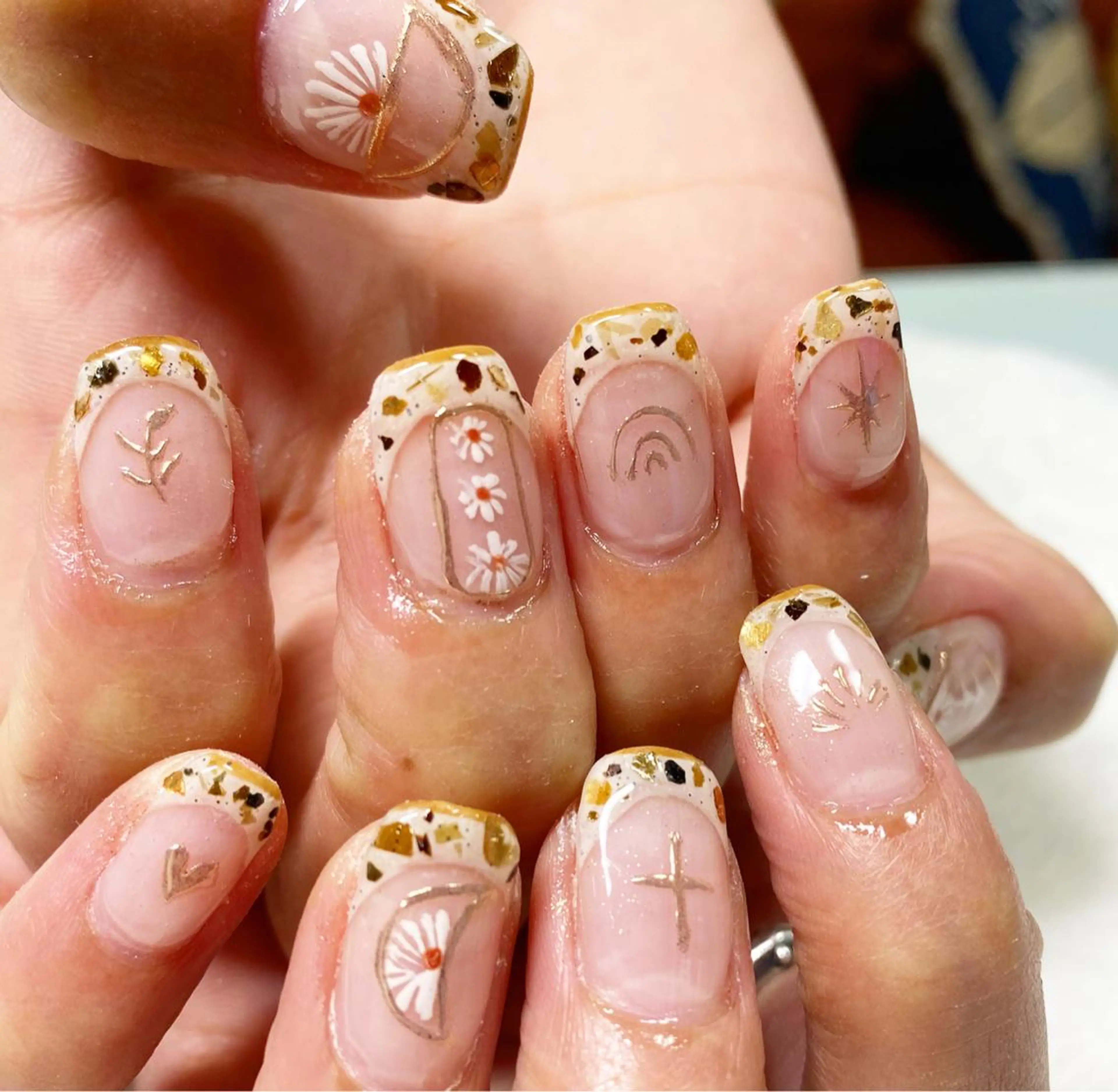 ネイル Laki nailのネイルデザイン