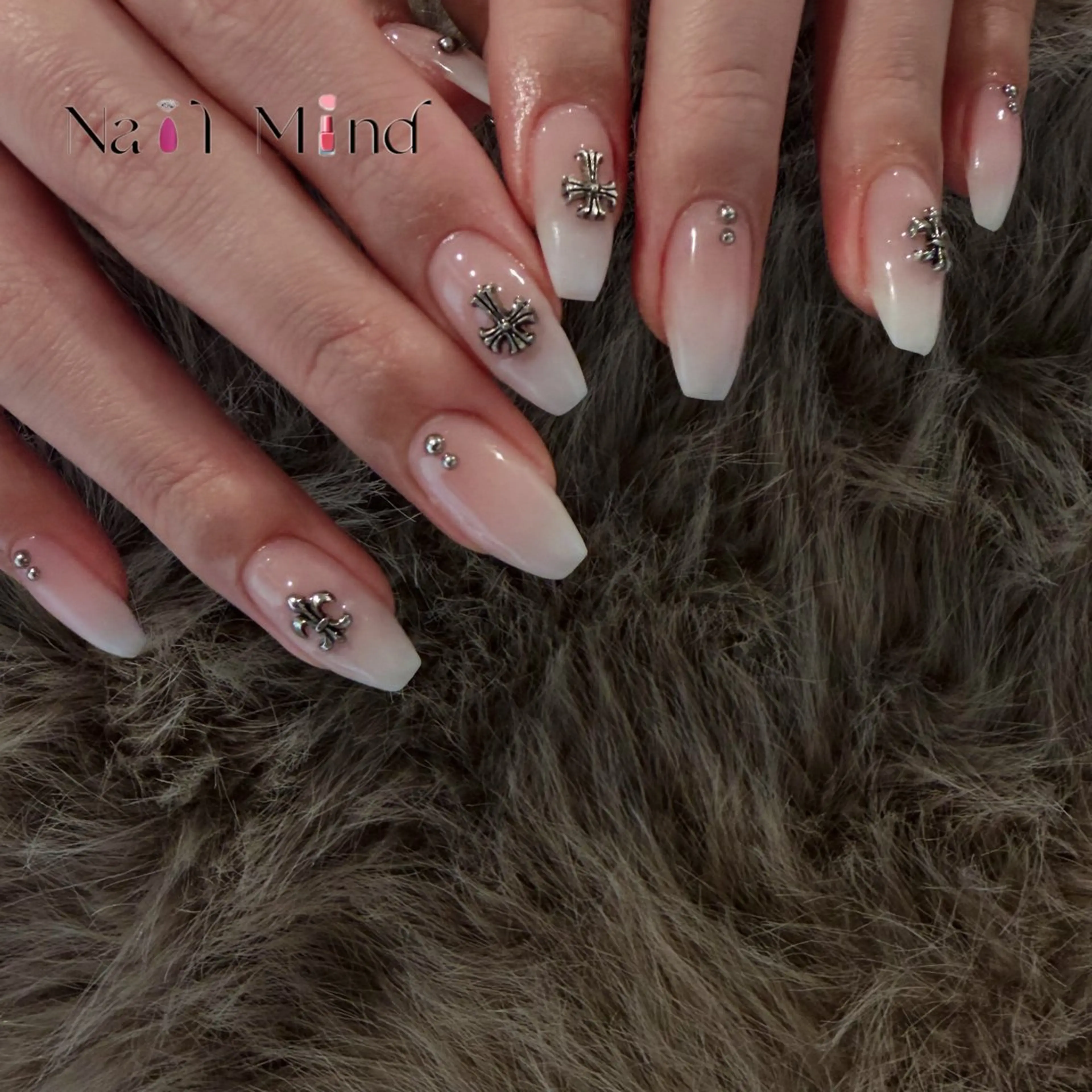 ネイル ハンドネイル NailMind イズミのネイルデザイン