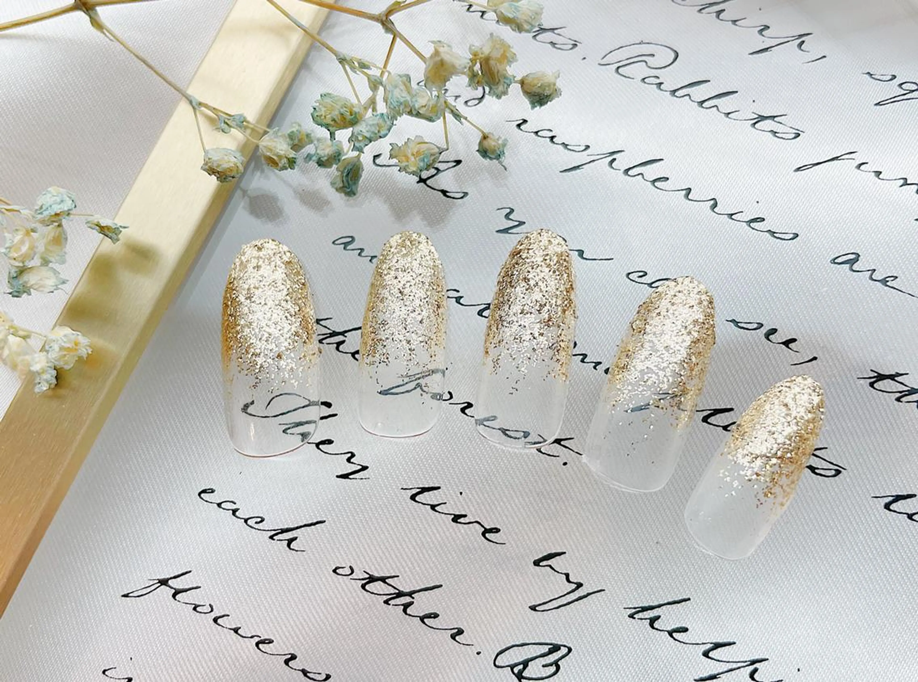 【 ハンド 】ラメグラデーション 初回オフ無料💝(詳細ご確認下さい!)の写真