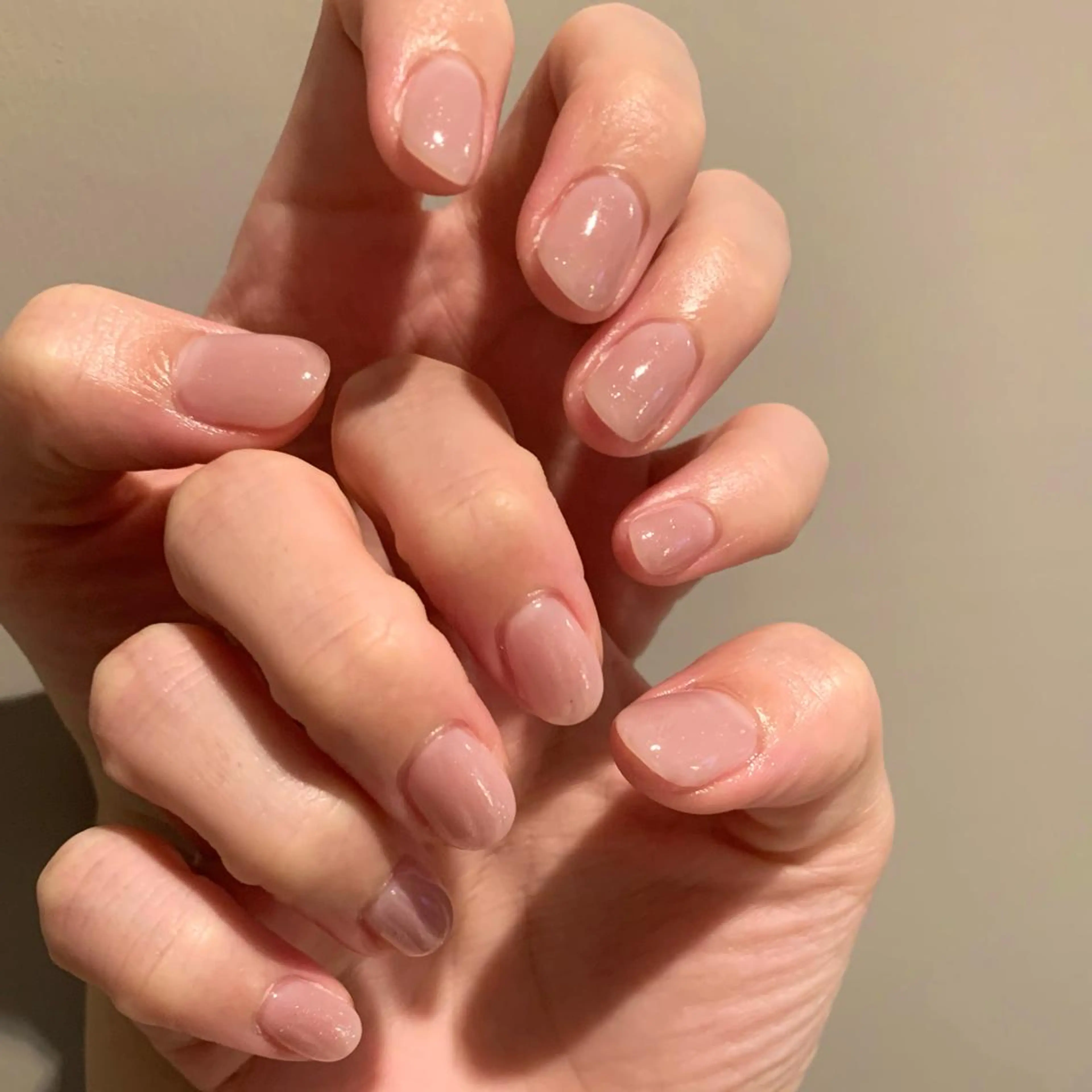 ネイル チークネイル ハンドネイル ウシク ミユキのネイルデザイン