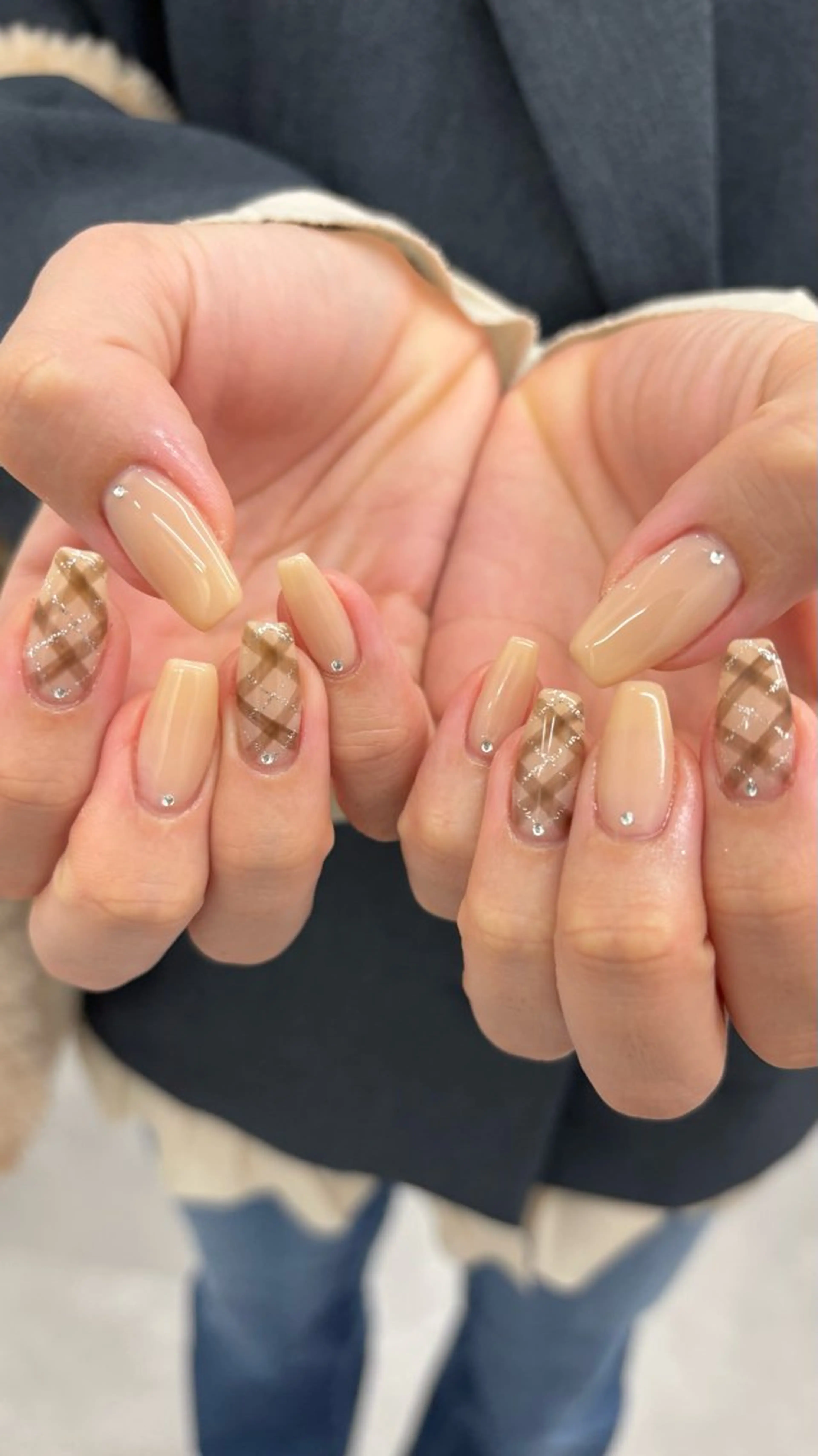 ネイル ブラウン ハンドネイル emmi nailのネイルデザイン