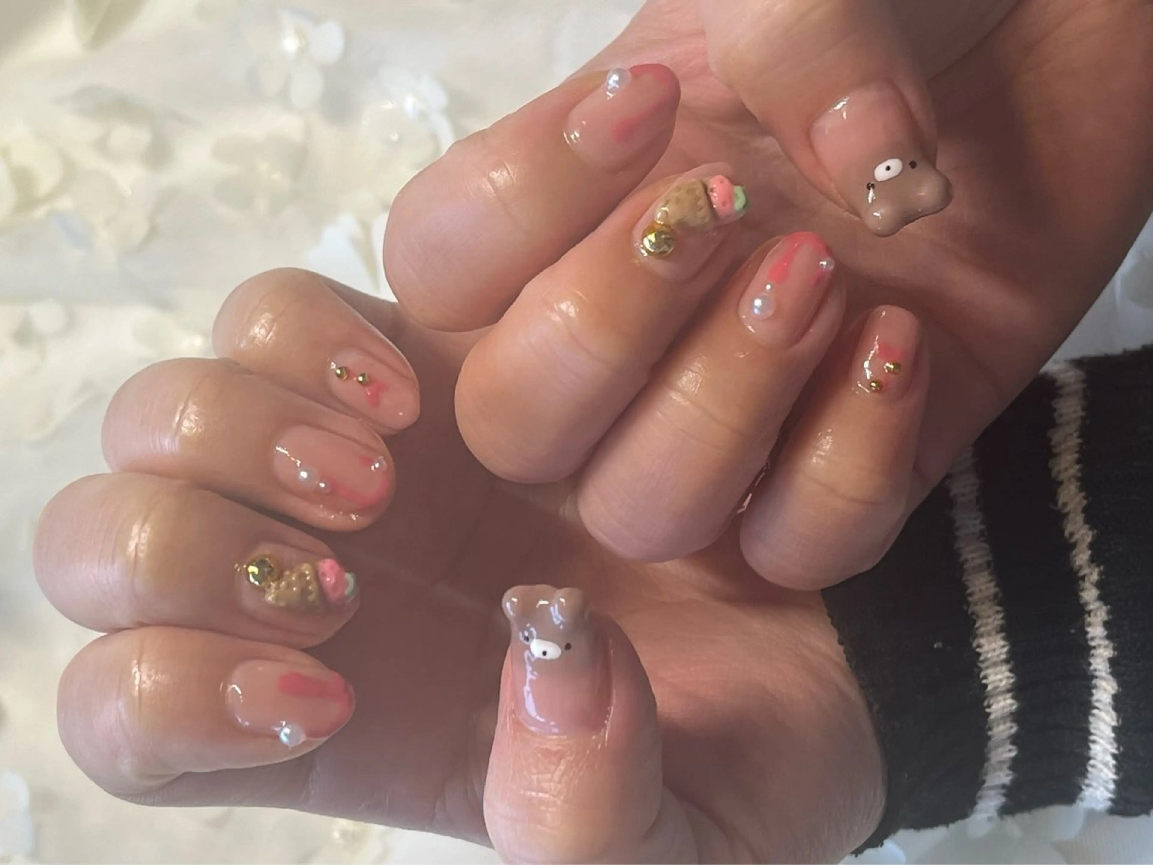 ネイル 春ネイル ハンドネイル GARDEN GELのネイルデザイン