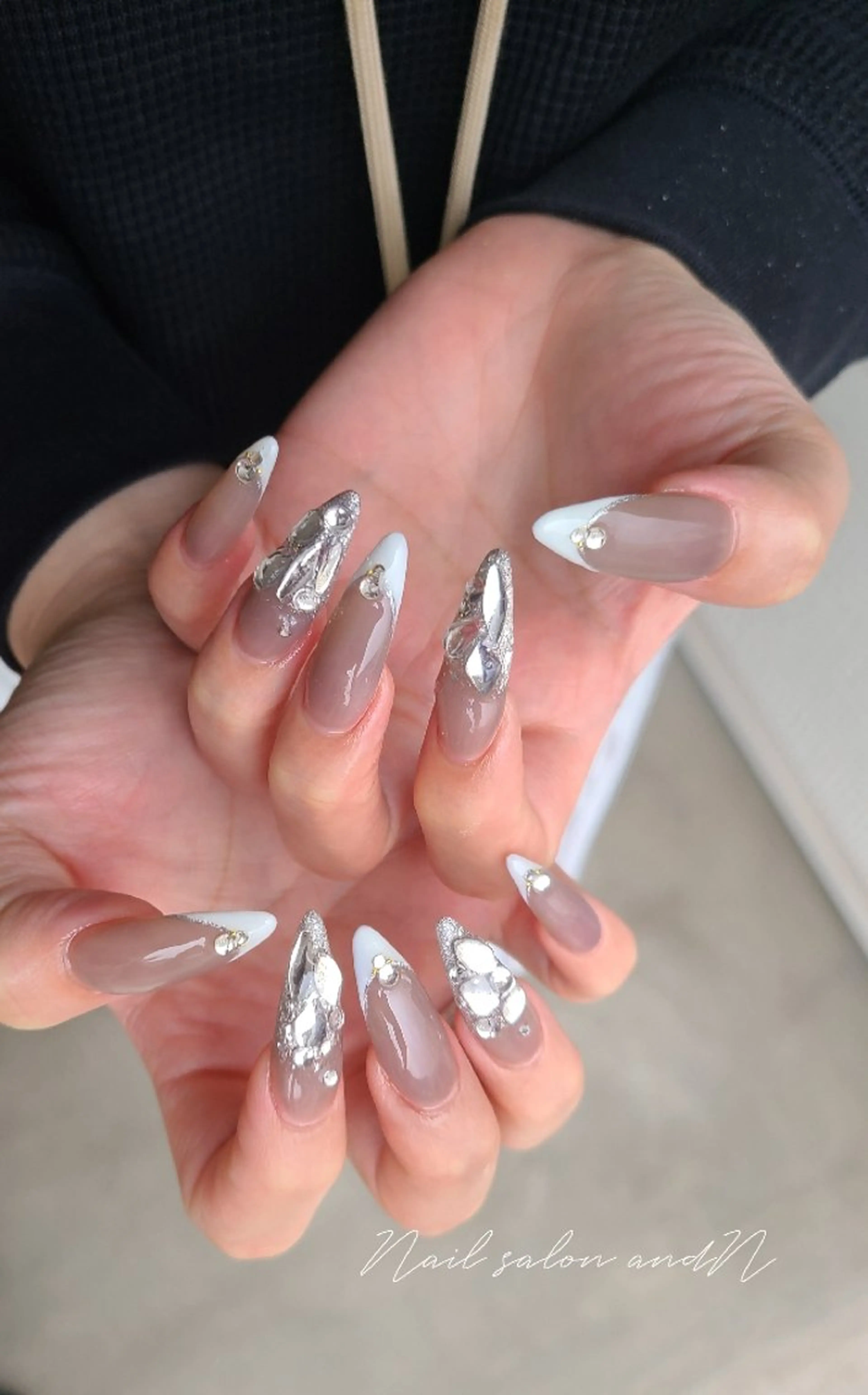 スカルプ+アートしたい放題の写真