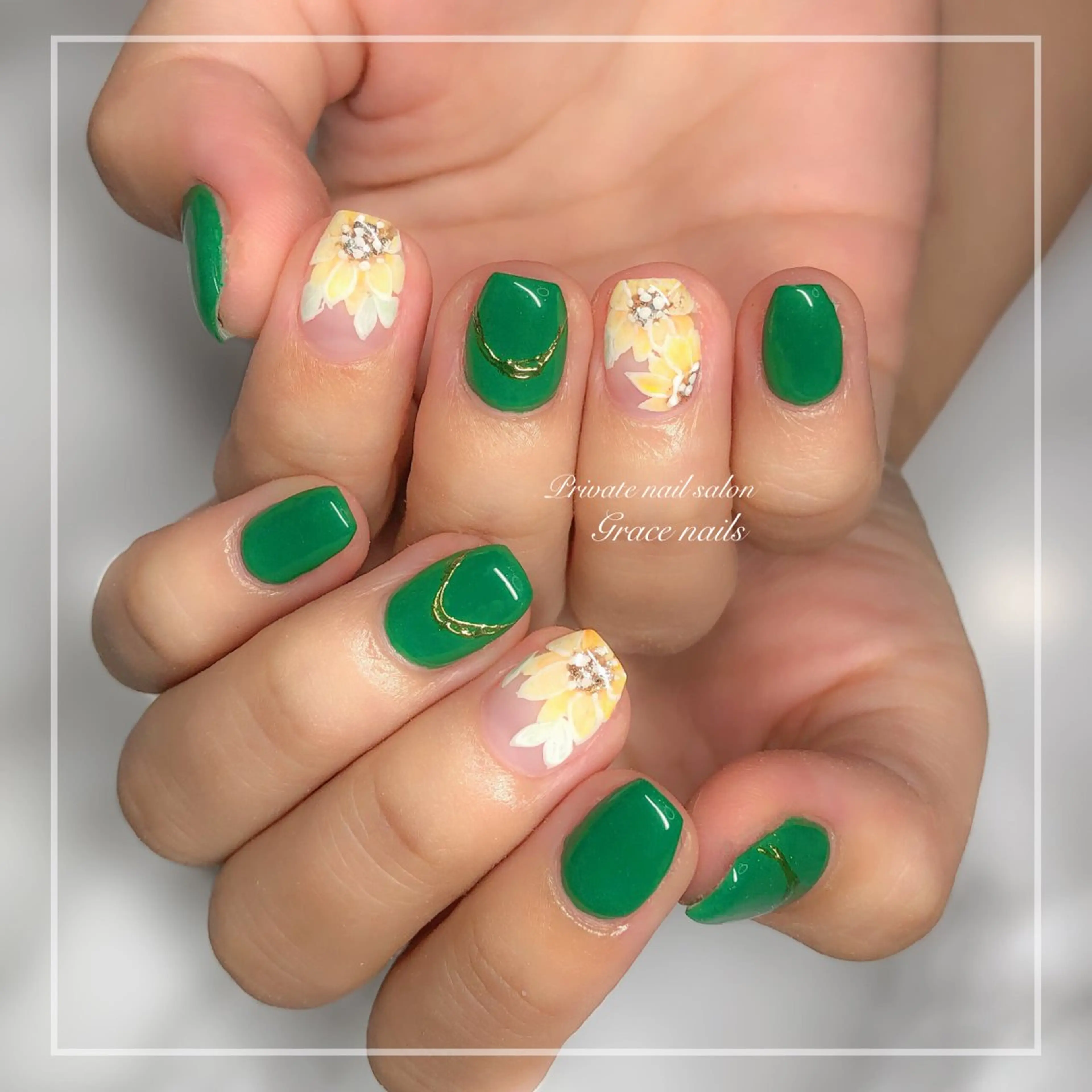 ネイル GRACE NAILSのネイルデザイン