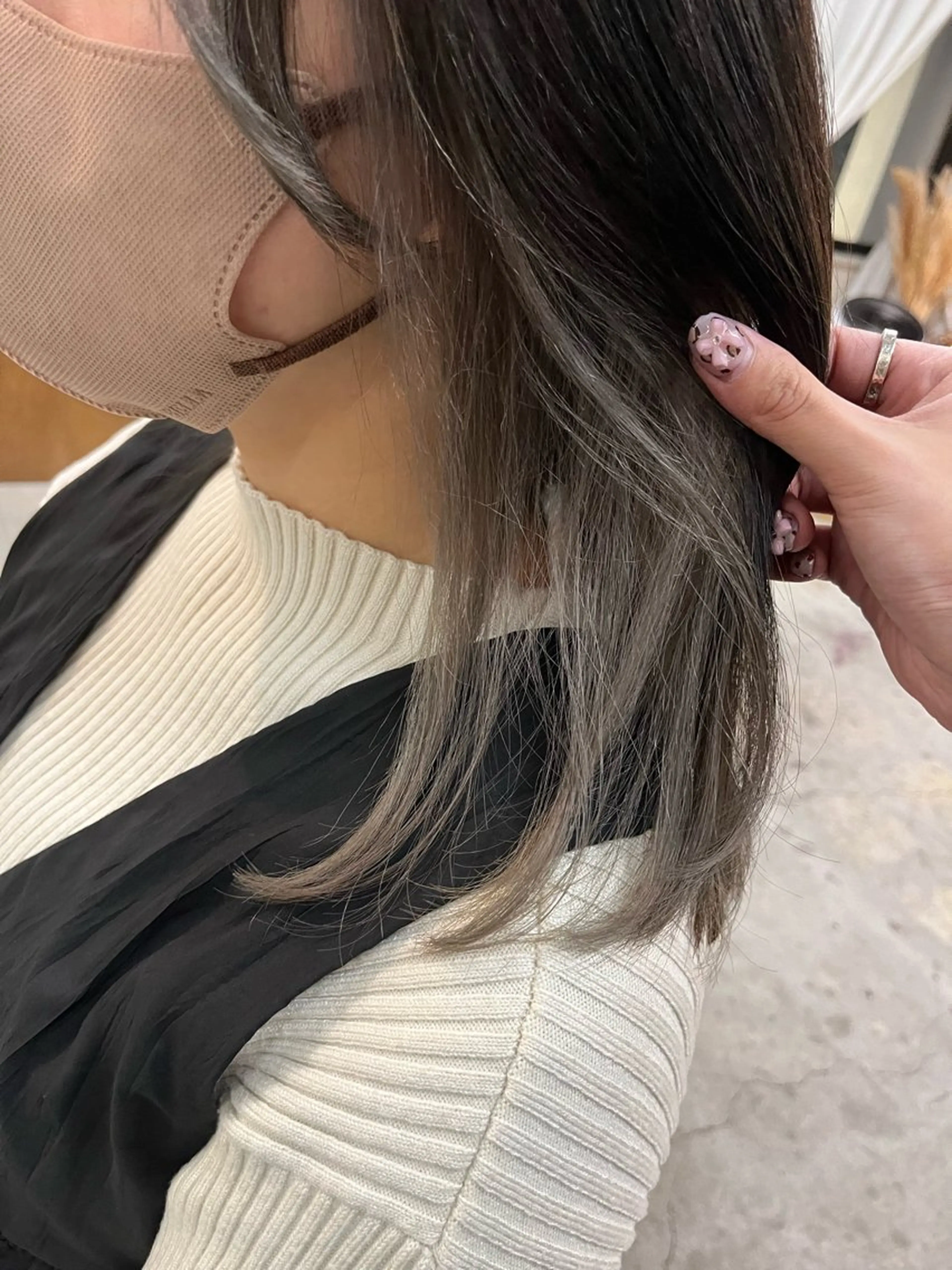 セミロング カラー インナーカラー 暖色カラー／ ヘアセット🌛櫻井舞のヘアスタイル