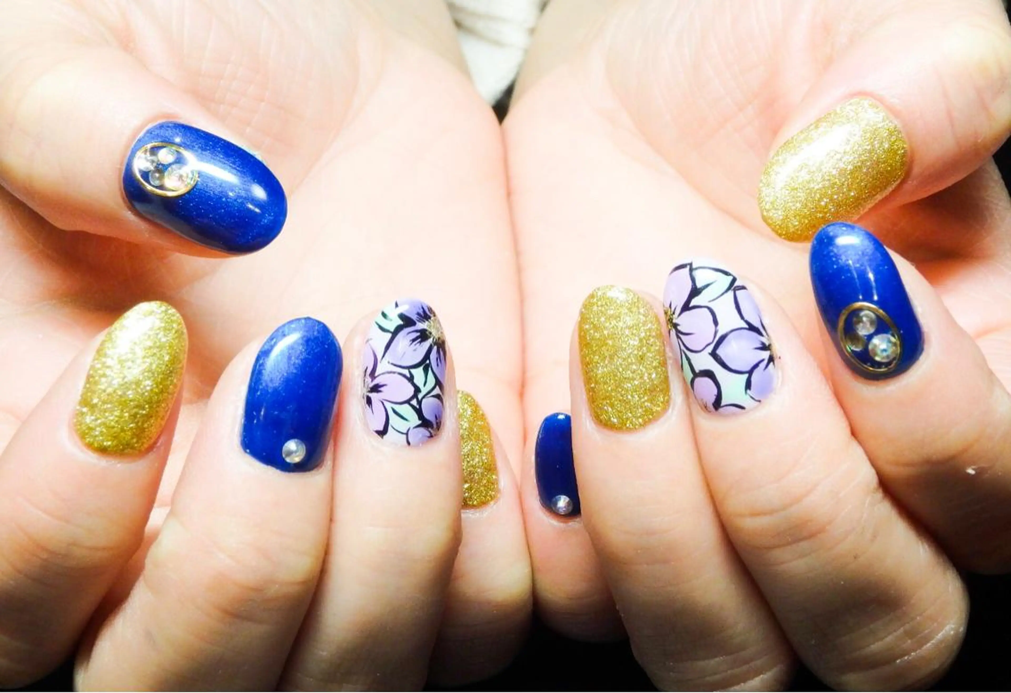 ネイル Hisaka Mikiのネイルデザイン