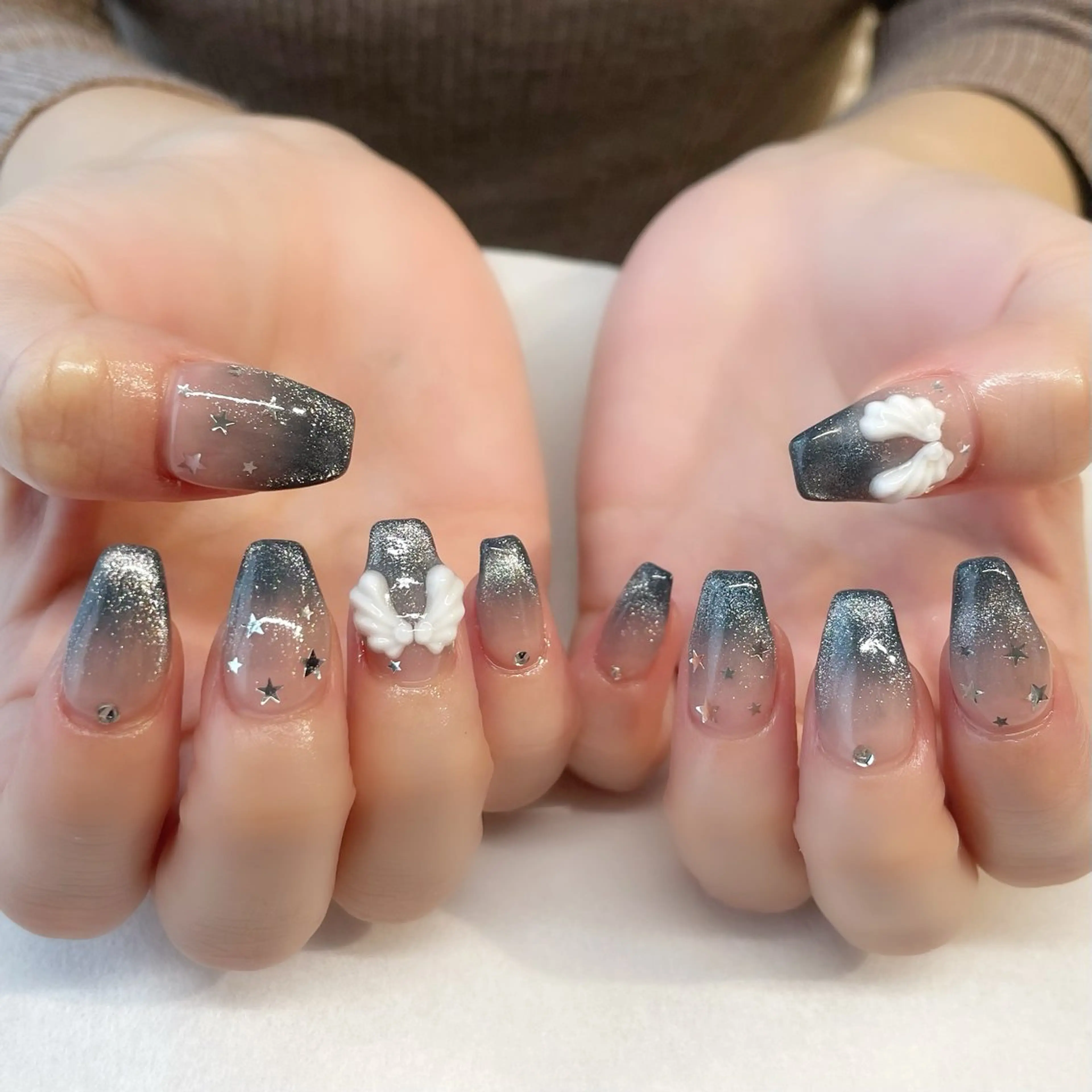 ネイル ハンドネイル 💎🐰 saki. m 🐰💎のネイルデザイン