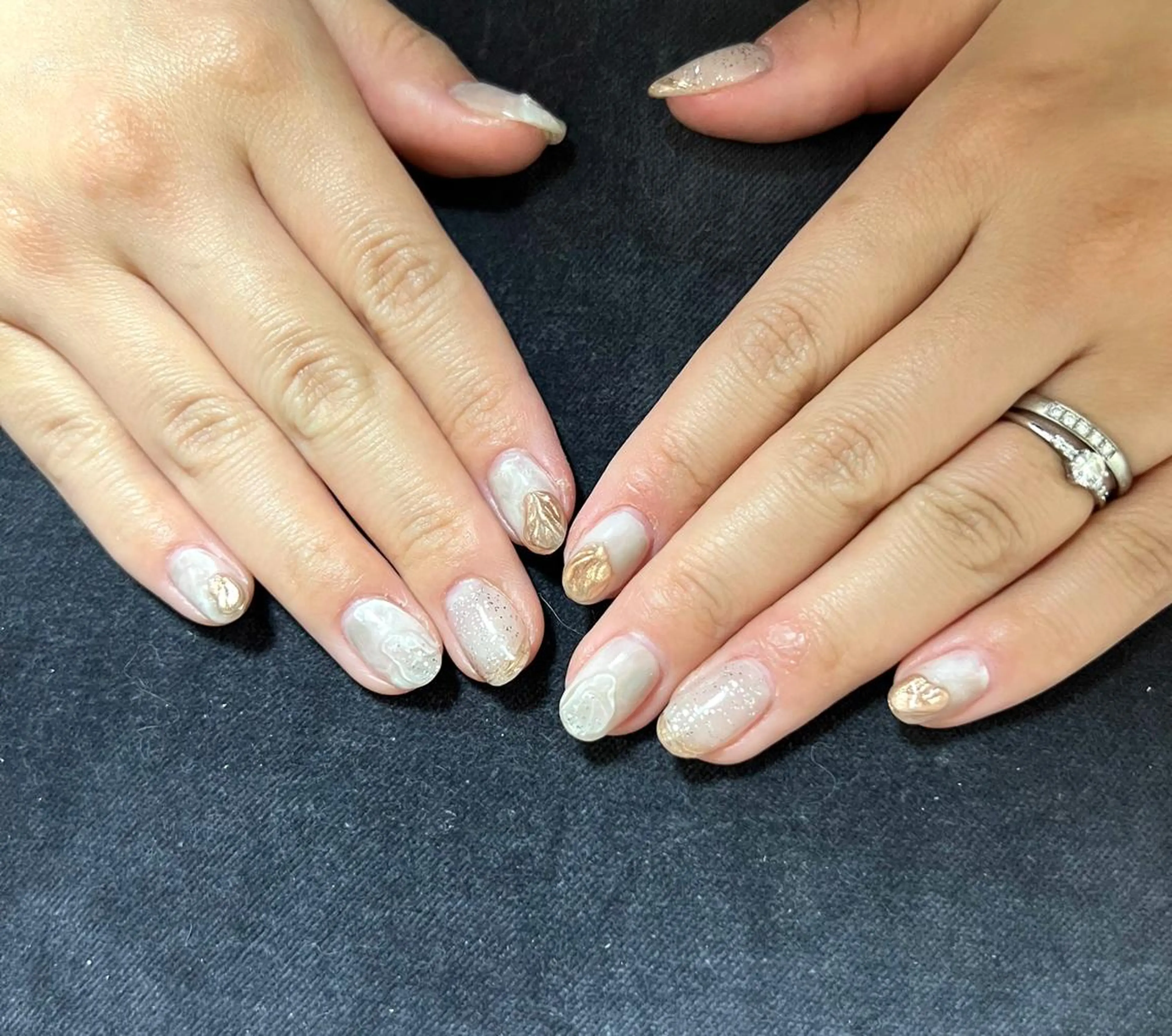 ネイル ゴールド AJ nailのネイルデザイン