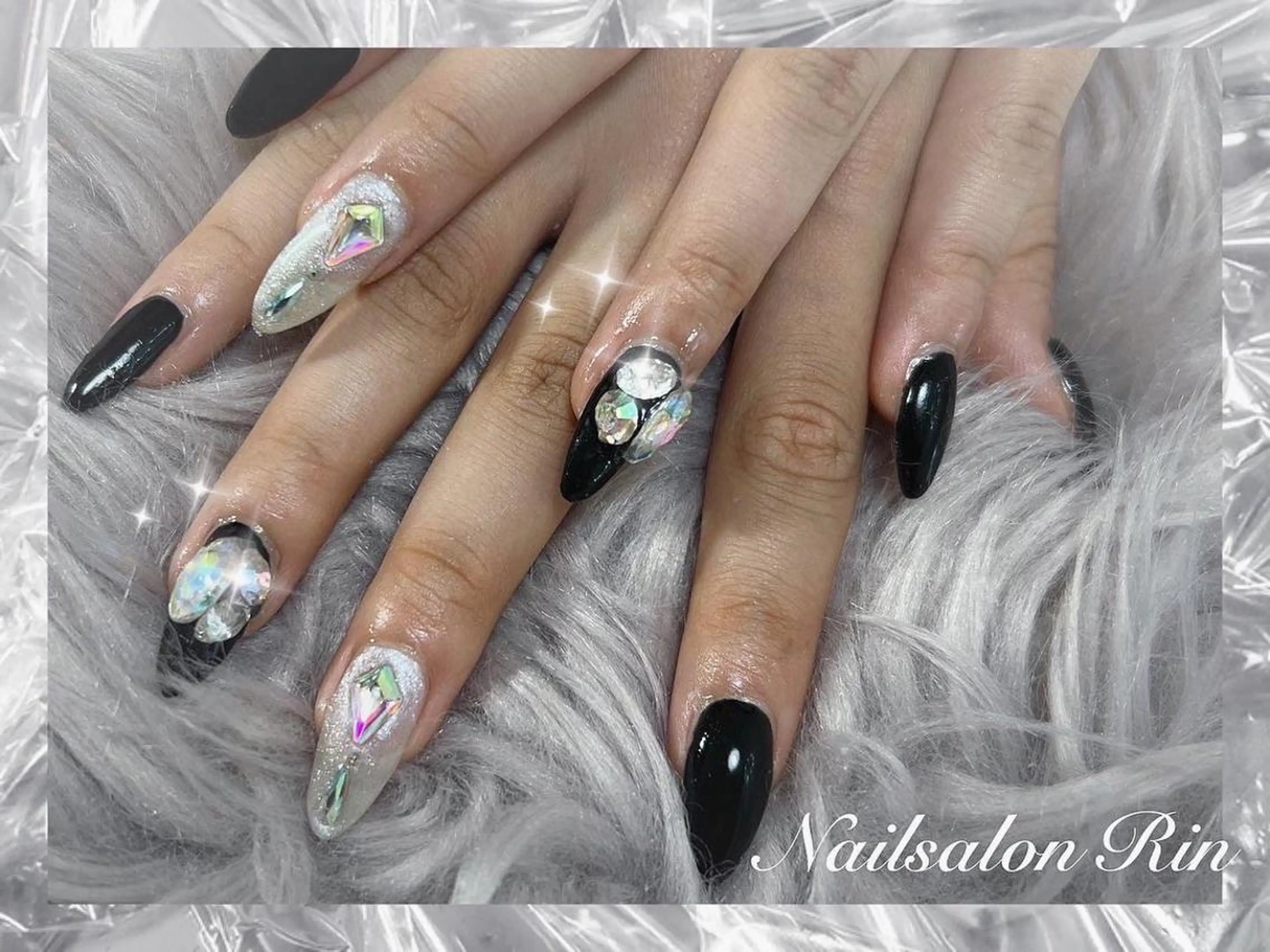 ネイル Nailsalon Rinのネイルデザイン