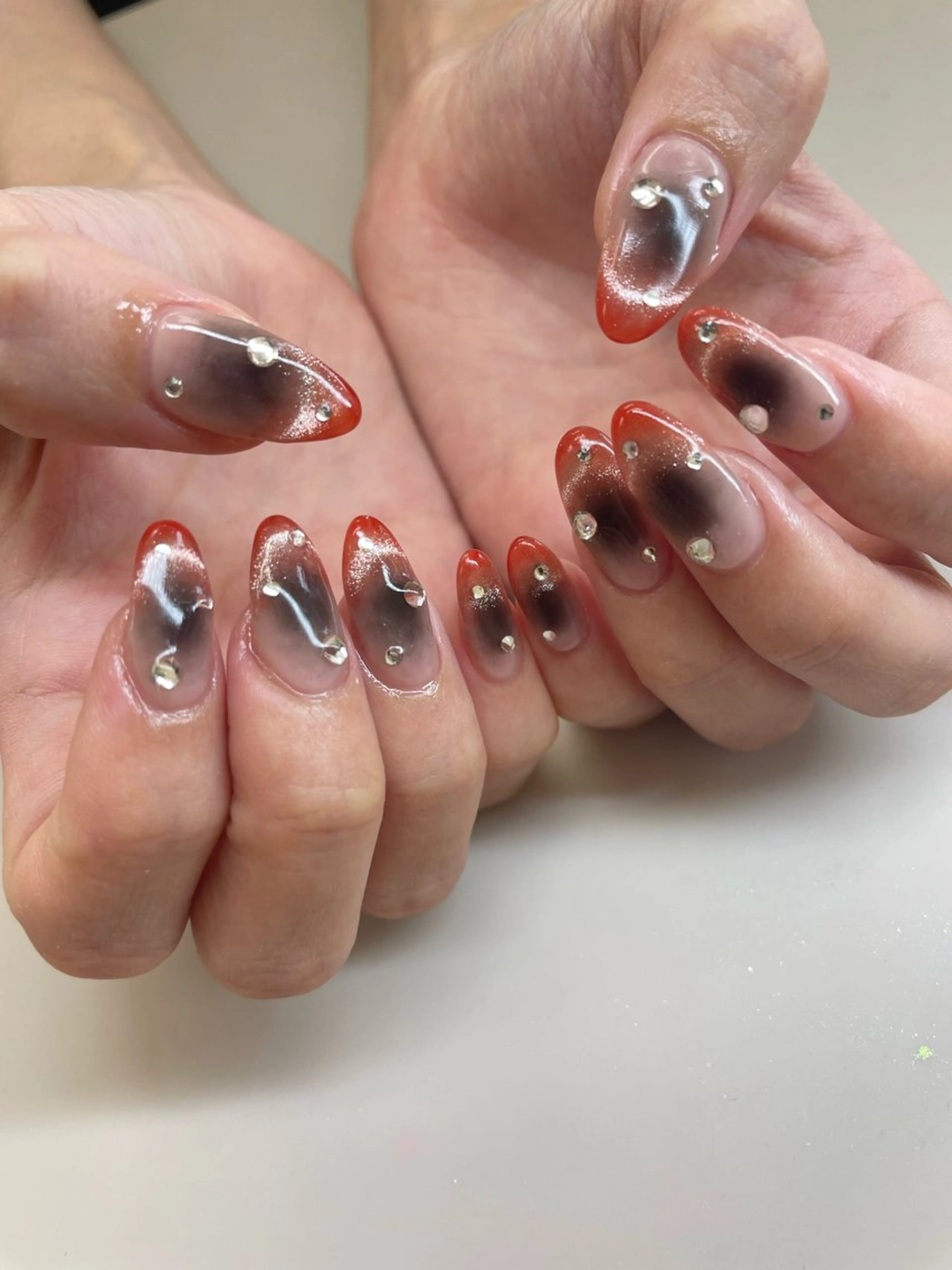 ネイル ハンドネイル Hisaka Mikiのネイルデザイン