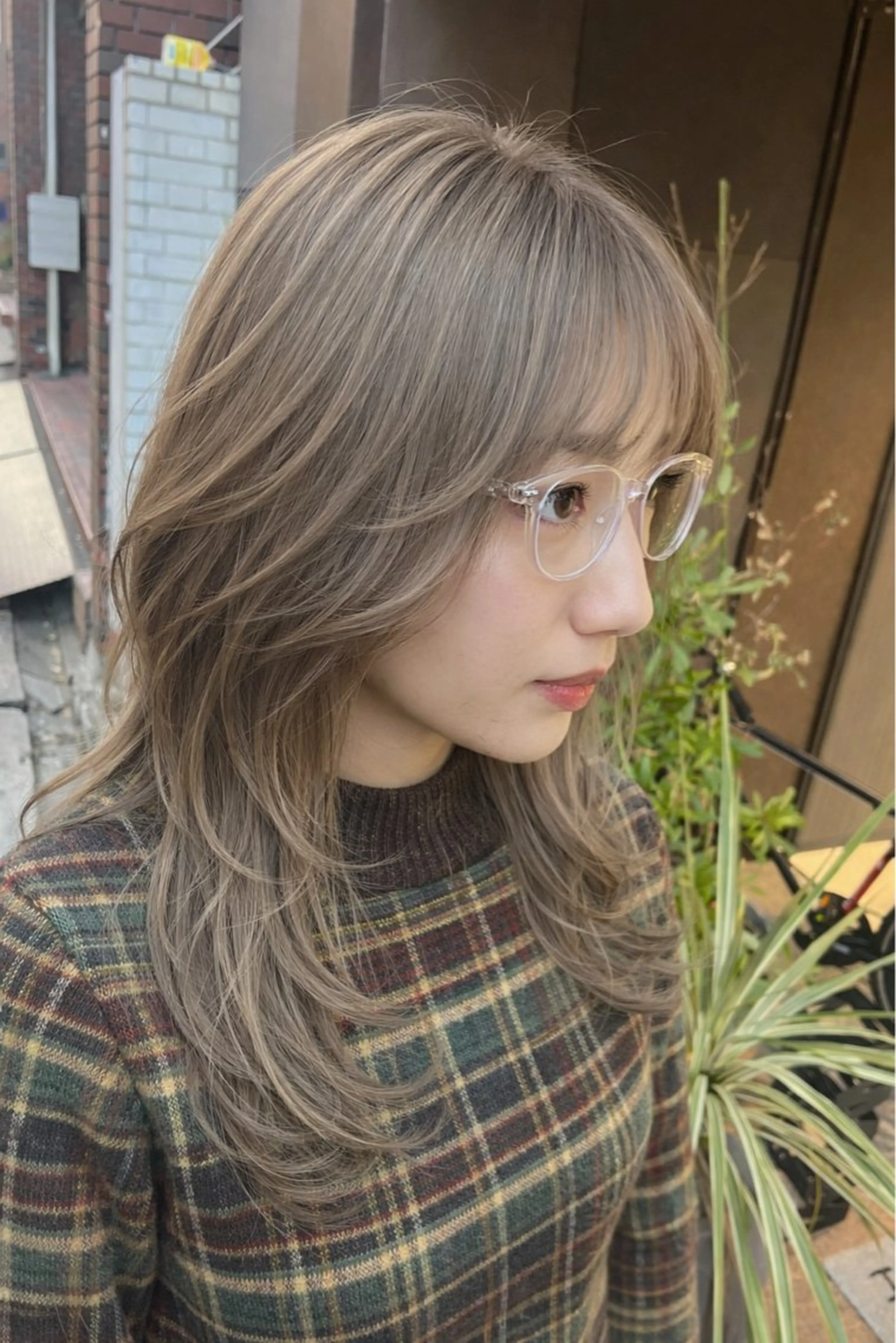 カラー 美髪矯正/髪質改善 /透明感ある艶カラーのヘアスタイル