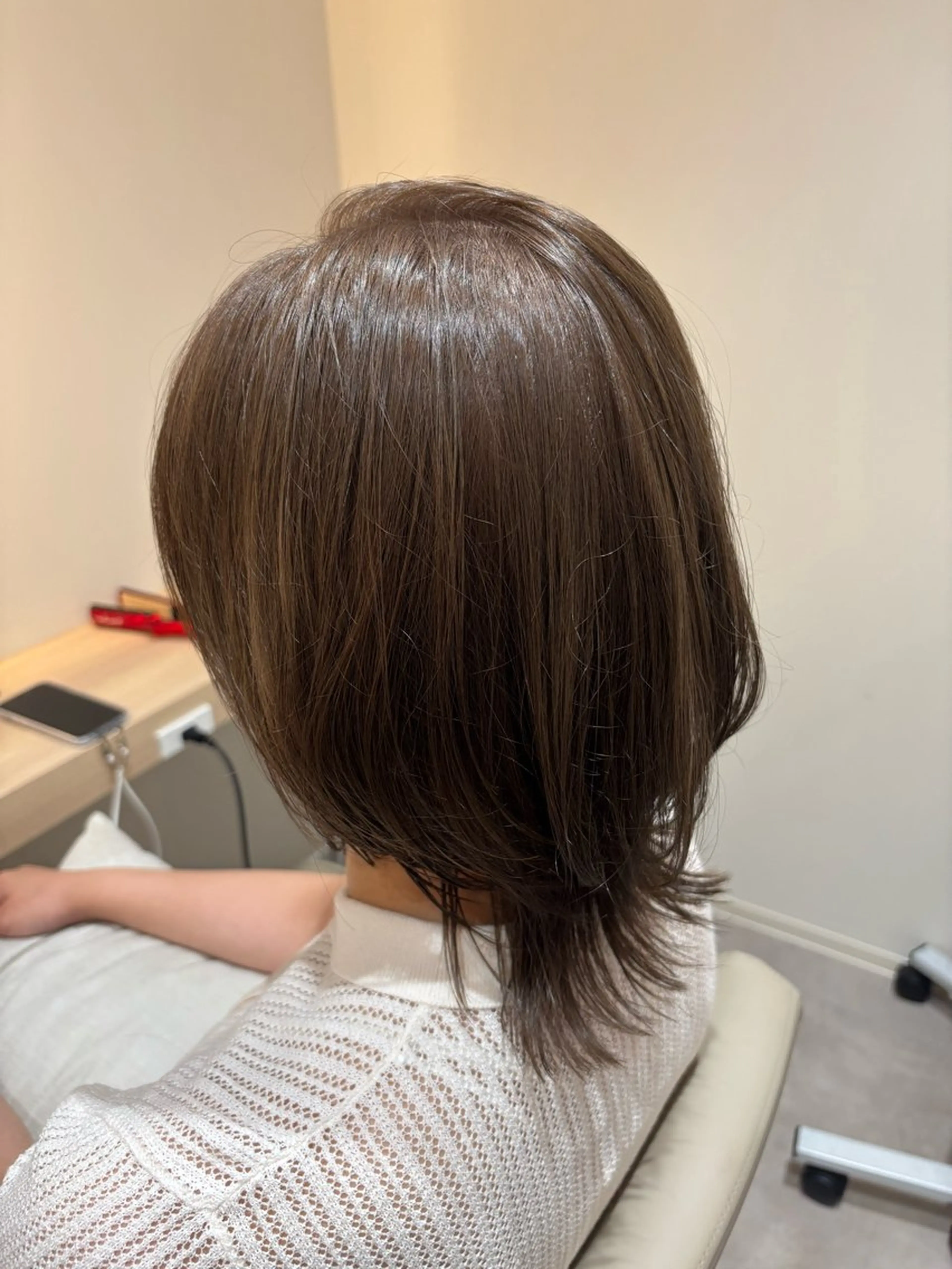 ミディアム カット ヘアカラー 🫧Ayumu🫧 透明感カラー/春日のヘアスタイル