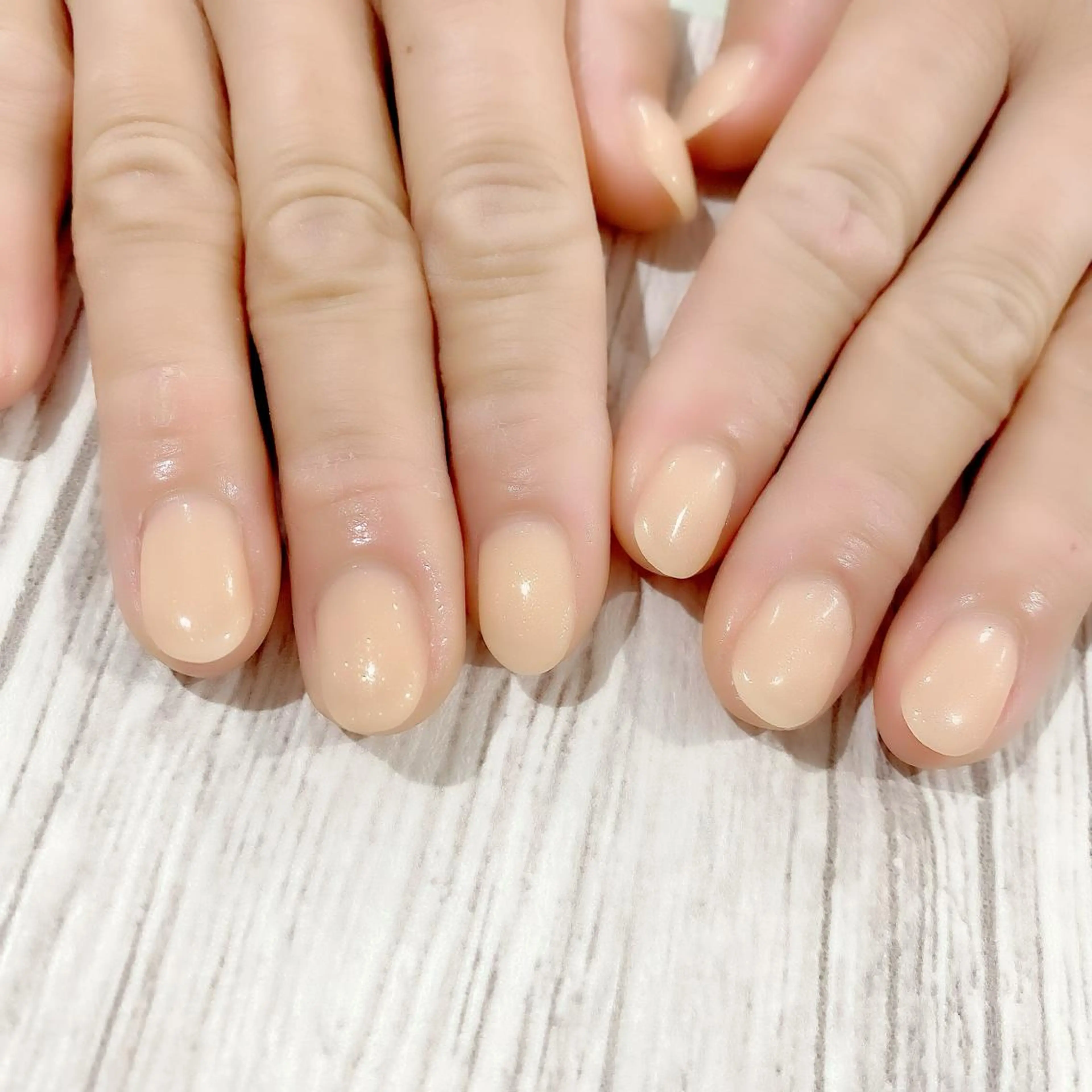 ミディアム カラー パーマ ヘアアレンジ メンズ キッズ ネイル マツエク・マツパ アイブロウ ベージュカラー 眉カラー ナチュラル ワンカラーネイル 春ネイル Salon Ｋのネイルデザイン