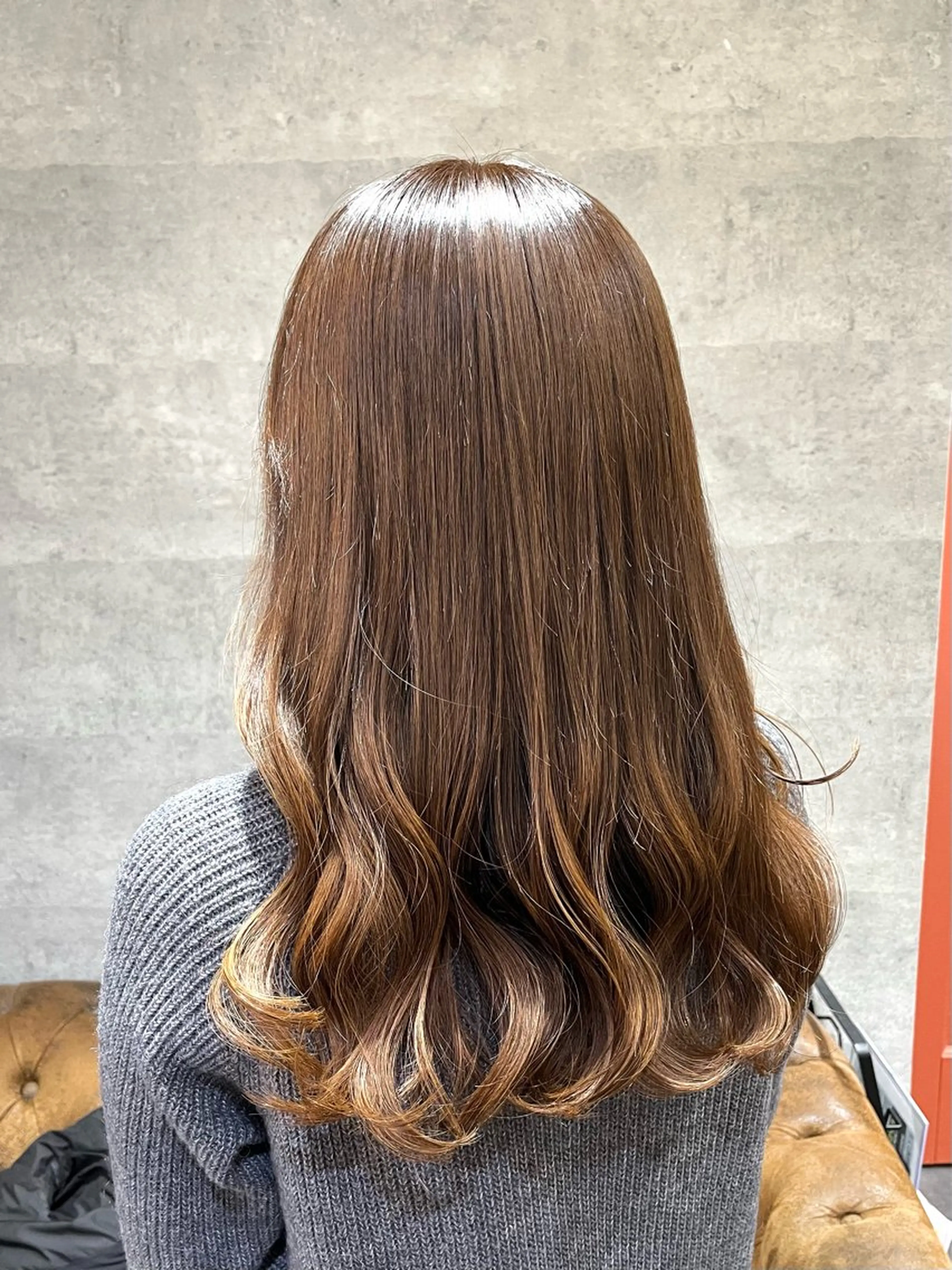 ロング カラー アッシュ ベージュカラー イルミナカラー カット ヘアカラー トリートメント 𝑺𝒂𝒌𝒊 🩶マンツーマン施術のヘアスタイル