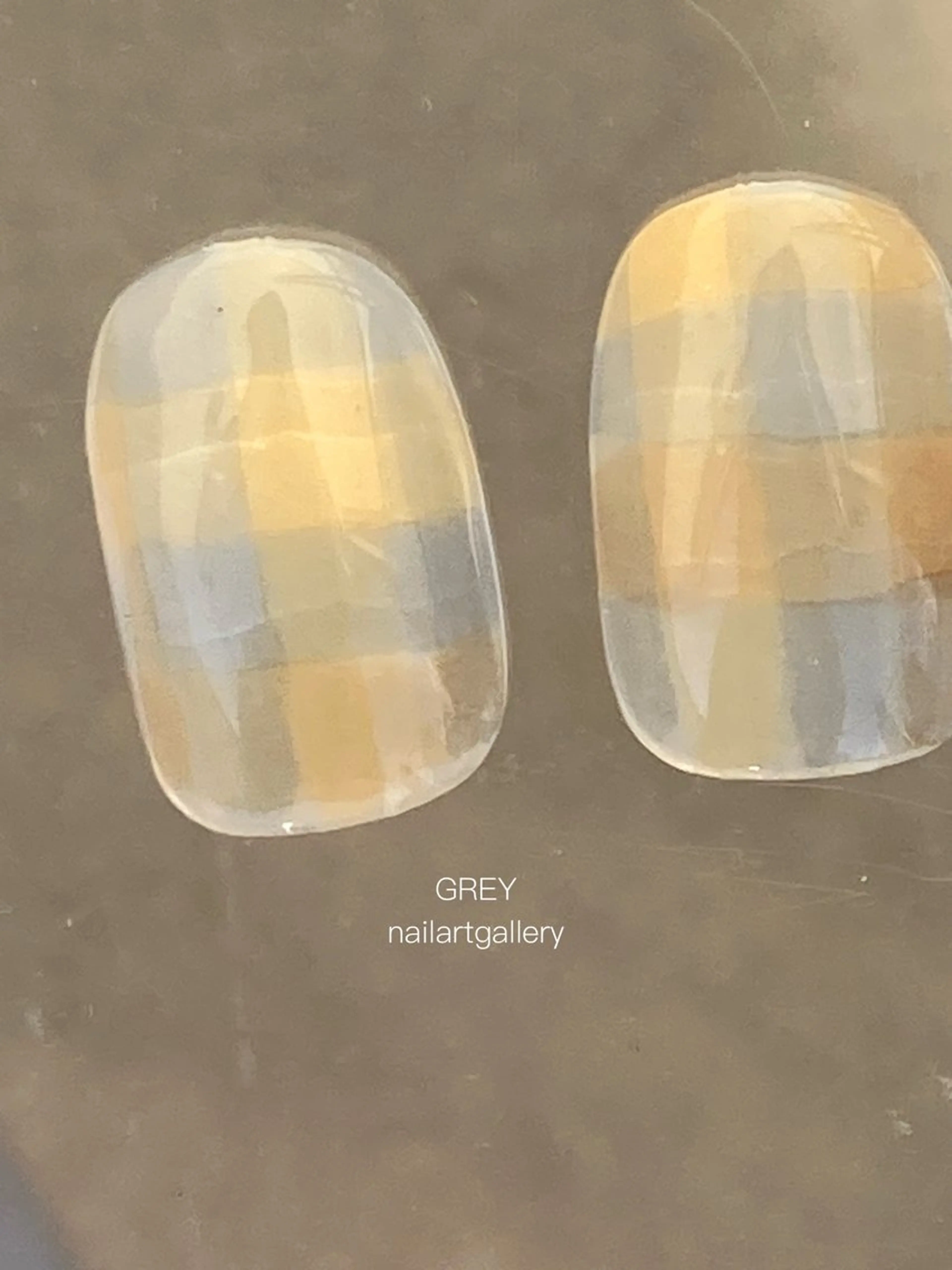 ネイル アートネイル 【GREY】 TAIRAのネイルデザイン