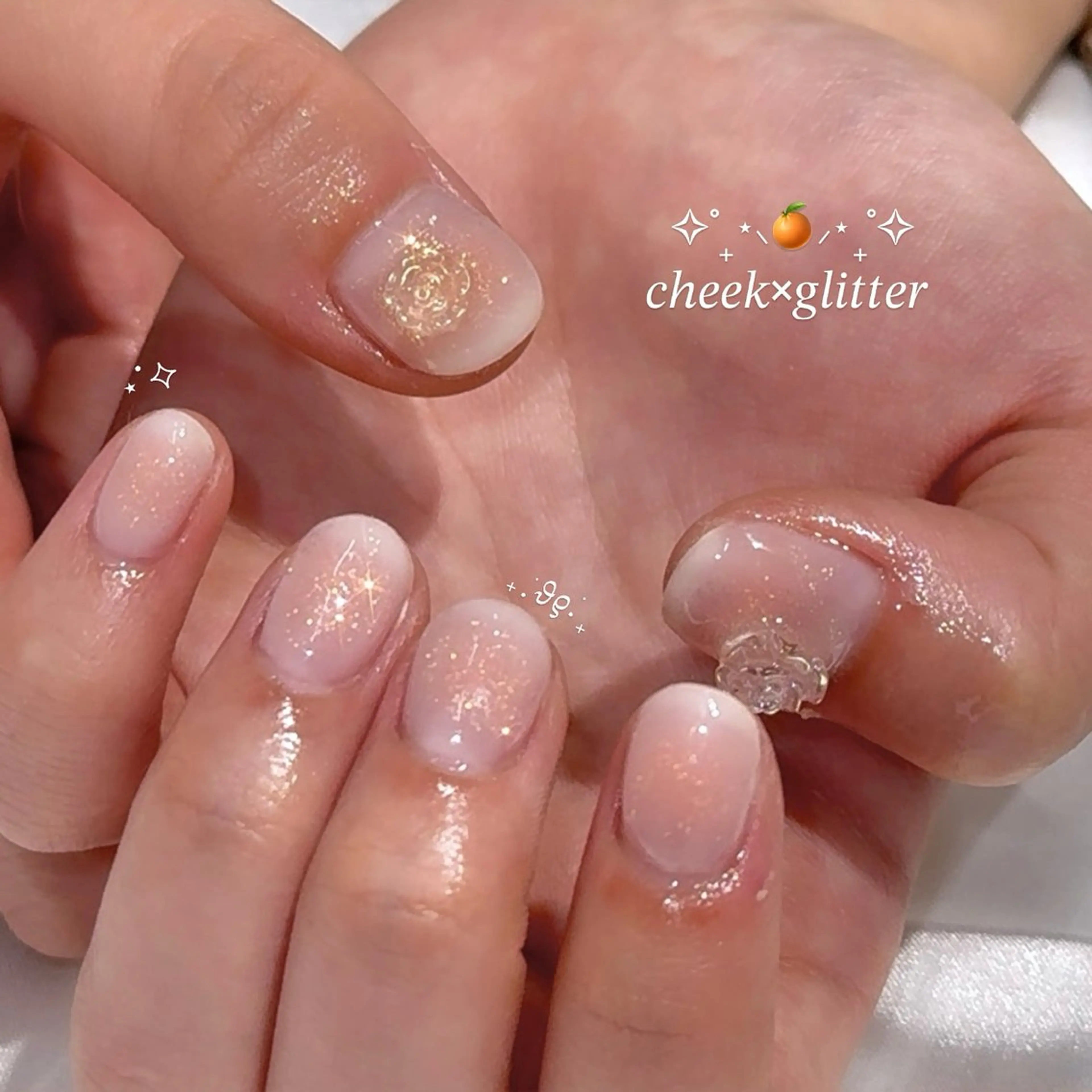 ネイル チークネイル ラメ(グリッター) ハンドネイル ponyoland 目黒/恵比寿💎のネイルデザイン