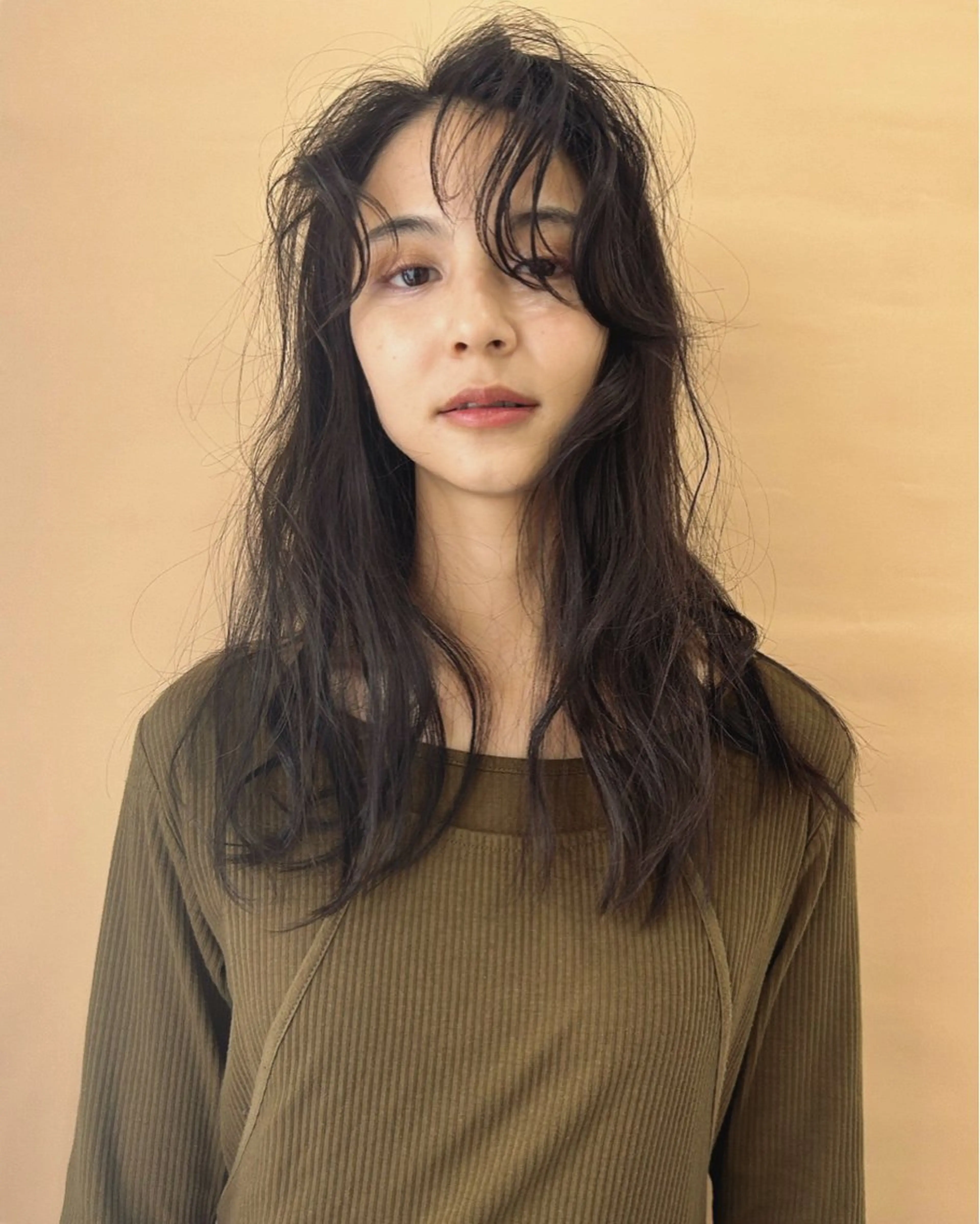 セミロング パーマ くせ毛 カット パーマ トリートメント 村上雅人 ナチュラルモードのヘアスタイル