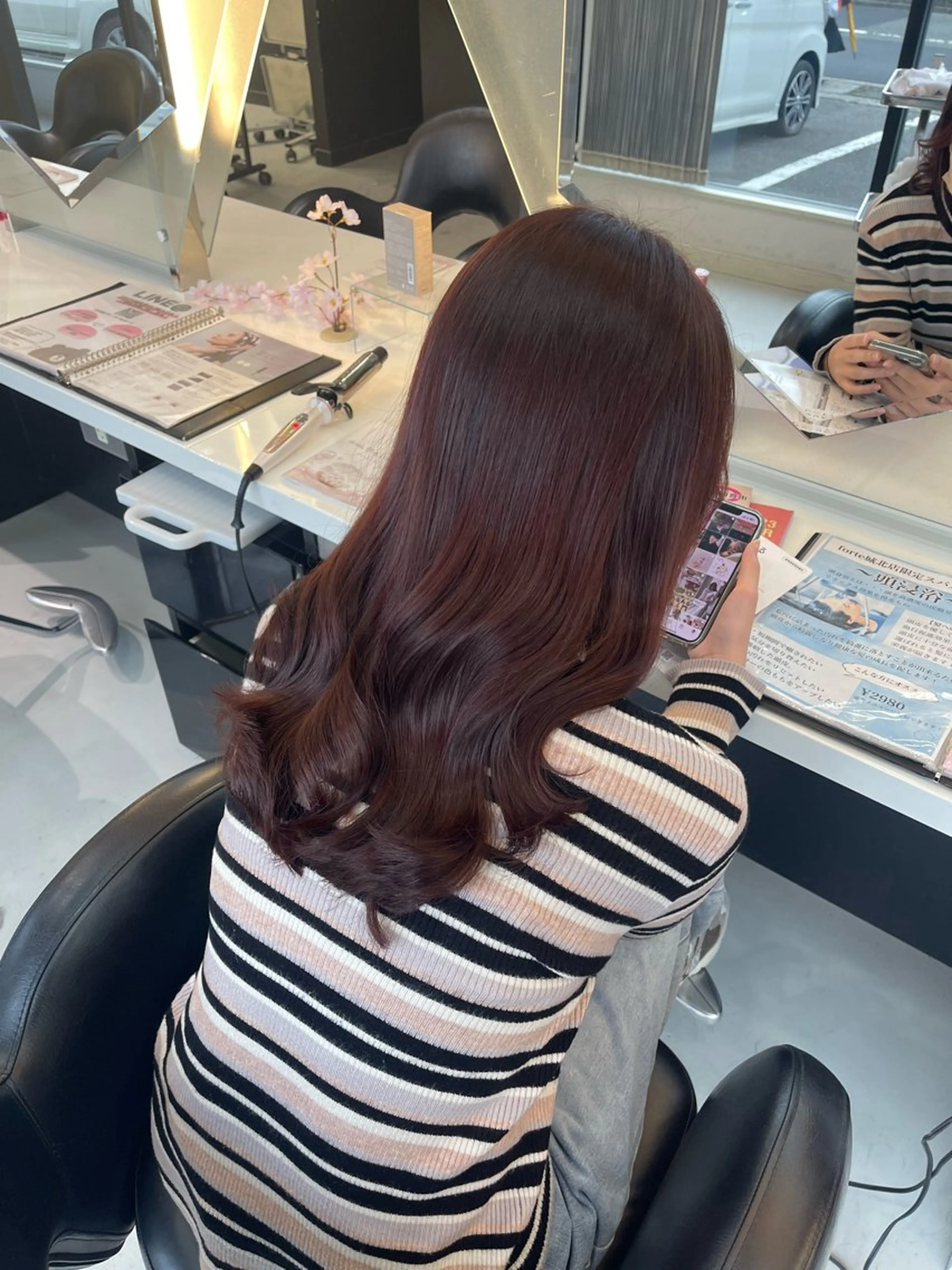 セミロング カット ヘアカラー トリートメント 超透明感カラー🦋韓 国羽エクステ🪽🫧のヘアスタイル