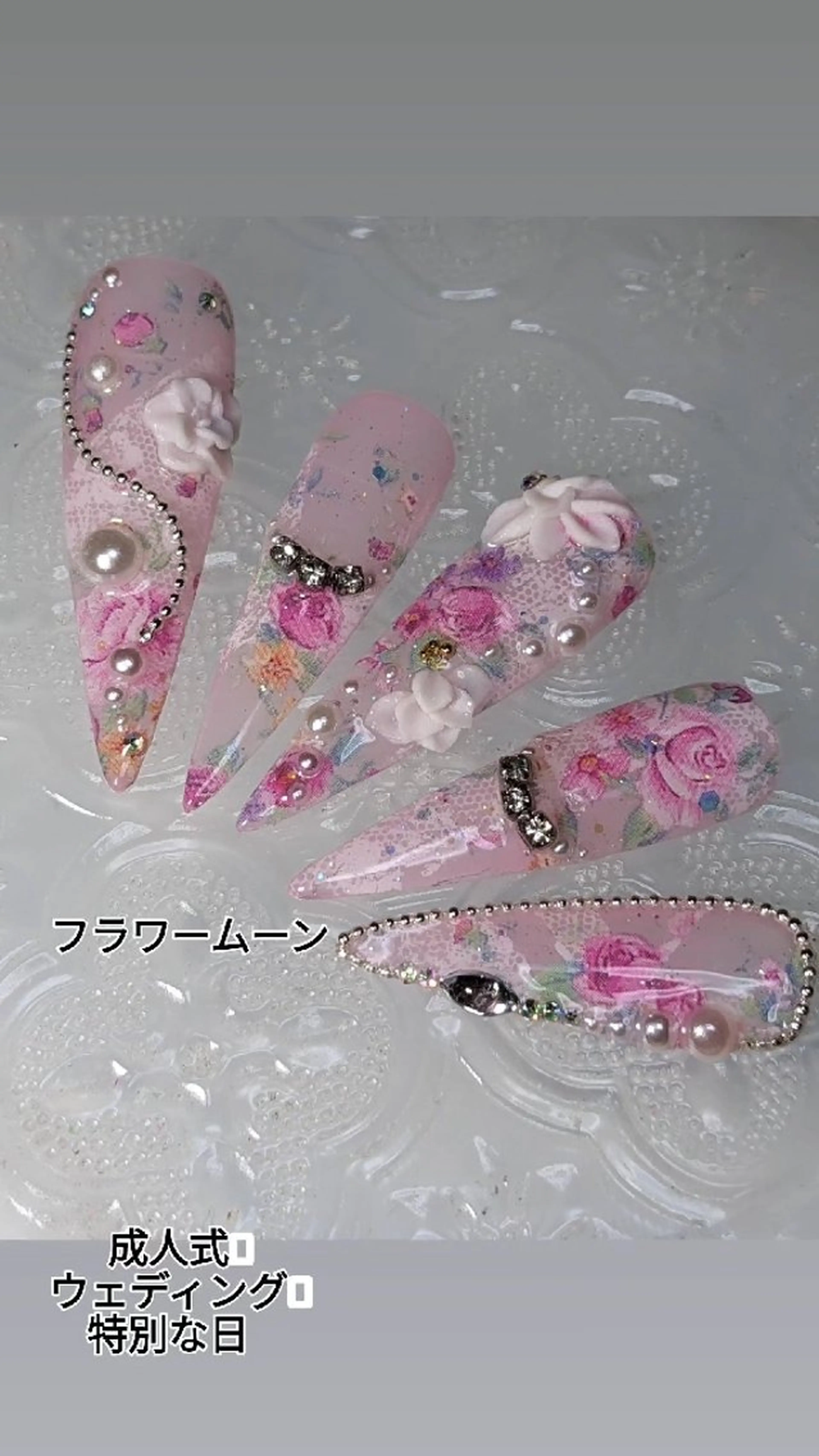 ネイル フラワーネイル レース ハンドネイル ハンドケア フラワー ムーンのネイルデザイン