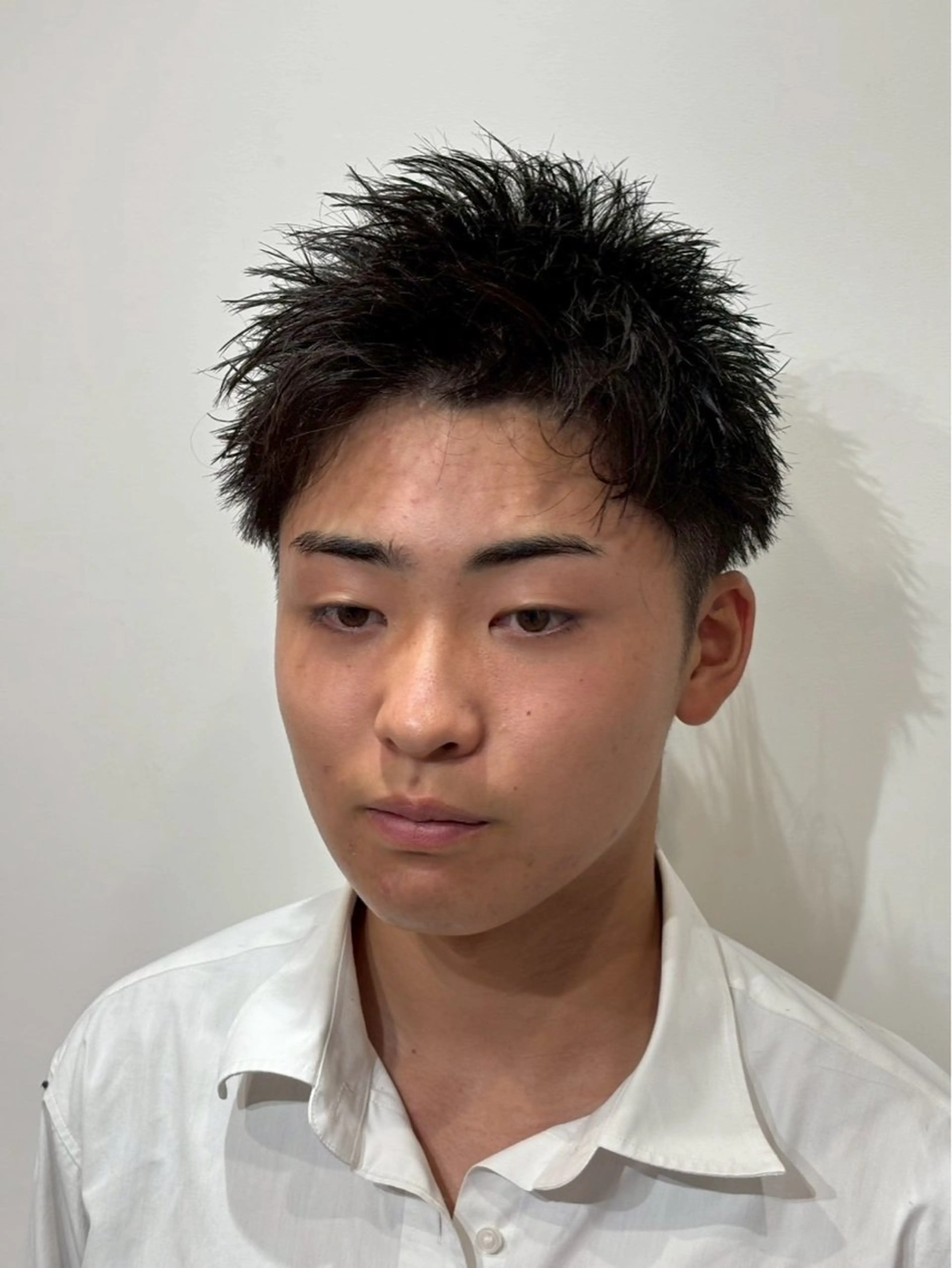 ショート メンズ アップバング 刈り上げ 🔥メンズ特化🔥 真裟斗のヘアスタイル
