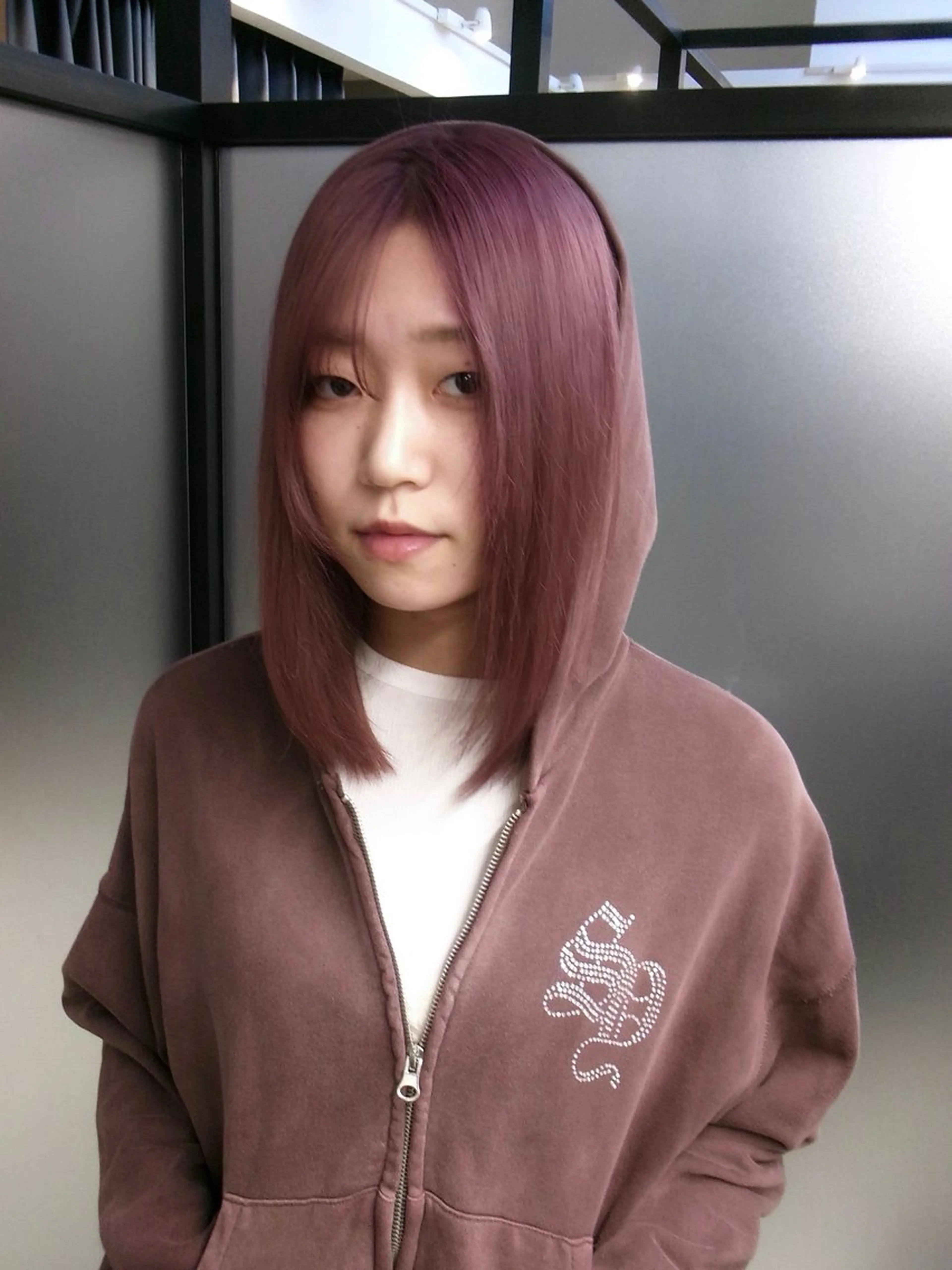 ミディアム カラー ヘアカラー トリートメント MIMI🌻໋᳝݊ 個性派カラー⑅ ⸝꙳のヘアスタイル