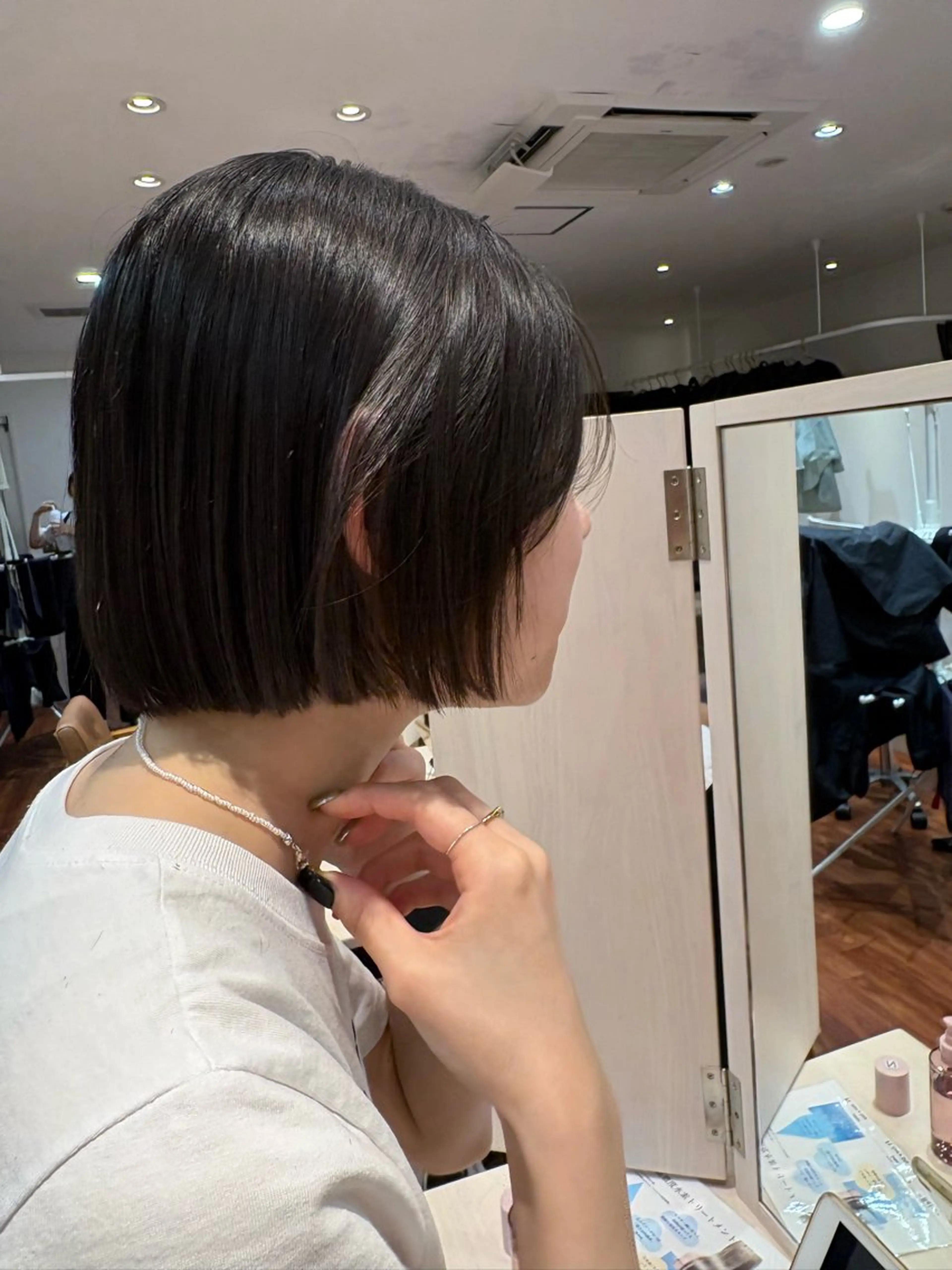 ショート ボブ 佃 風子のヘアスタイル