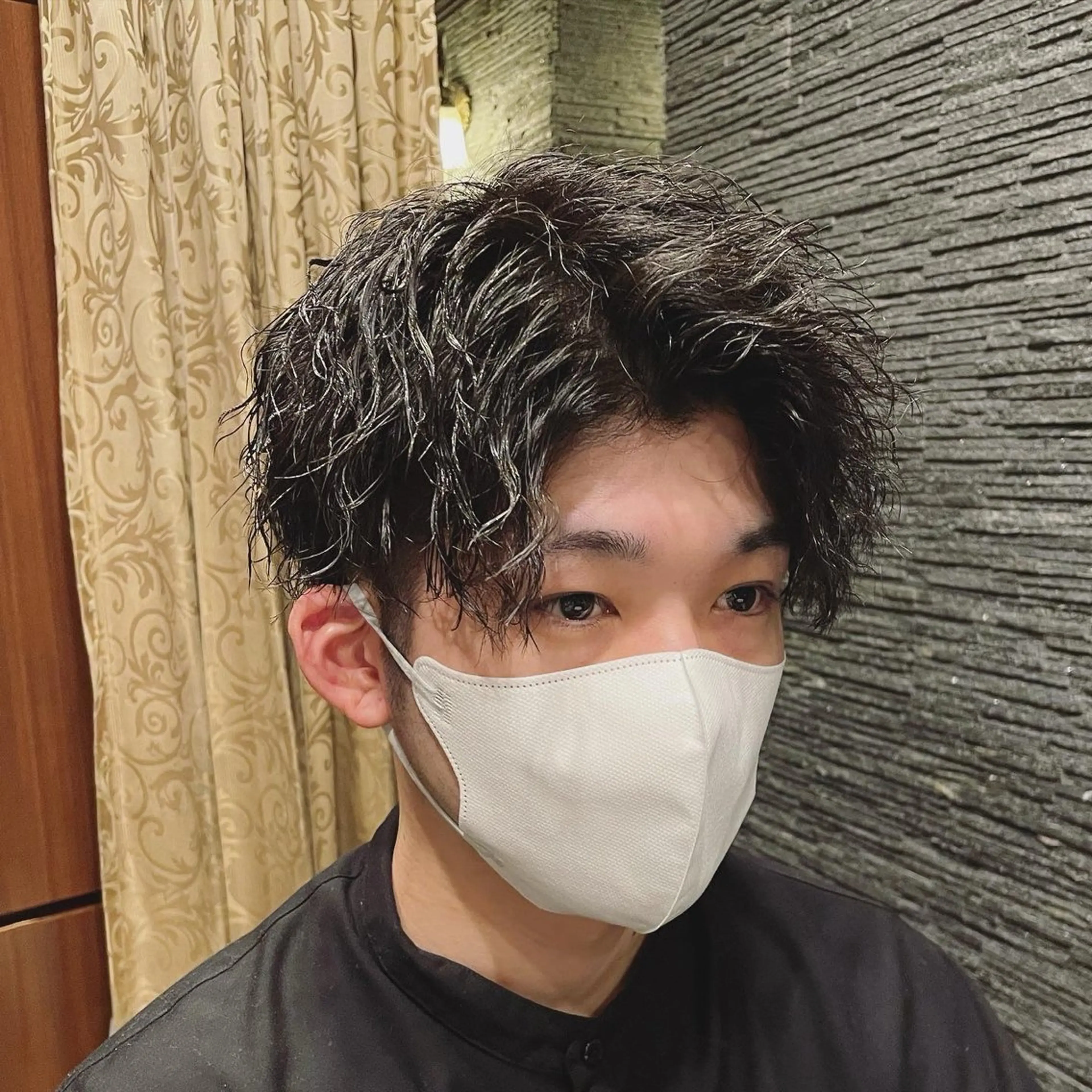 ショート パーマ メンズ 野川 純麗のヘアスタイル