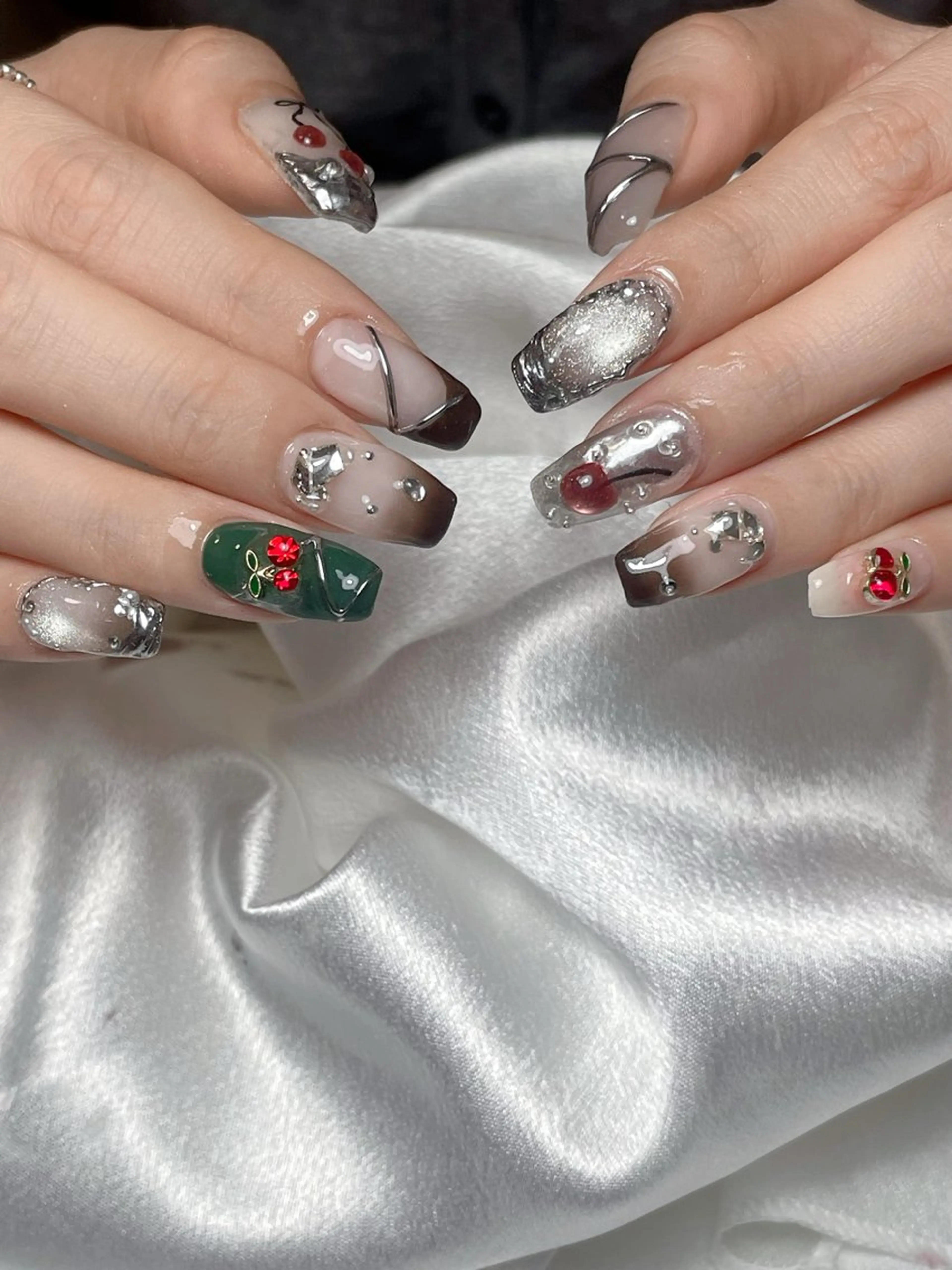 ネイル salon luge あめ🍬のネイルデザイン