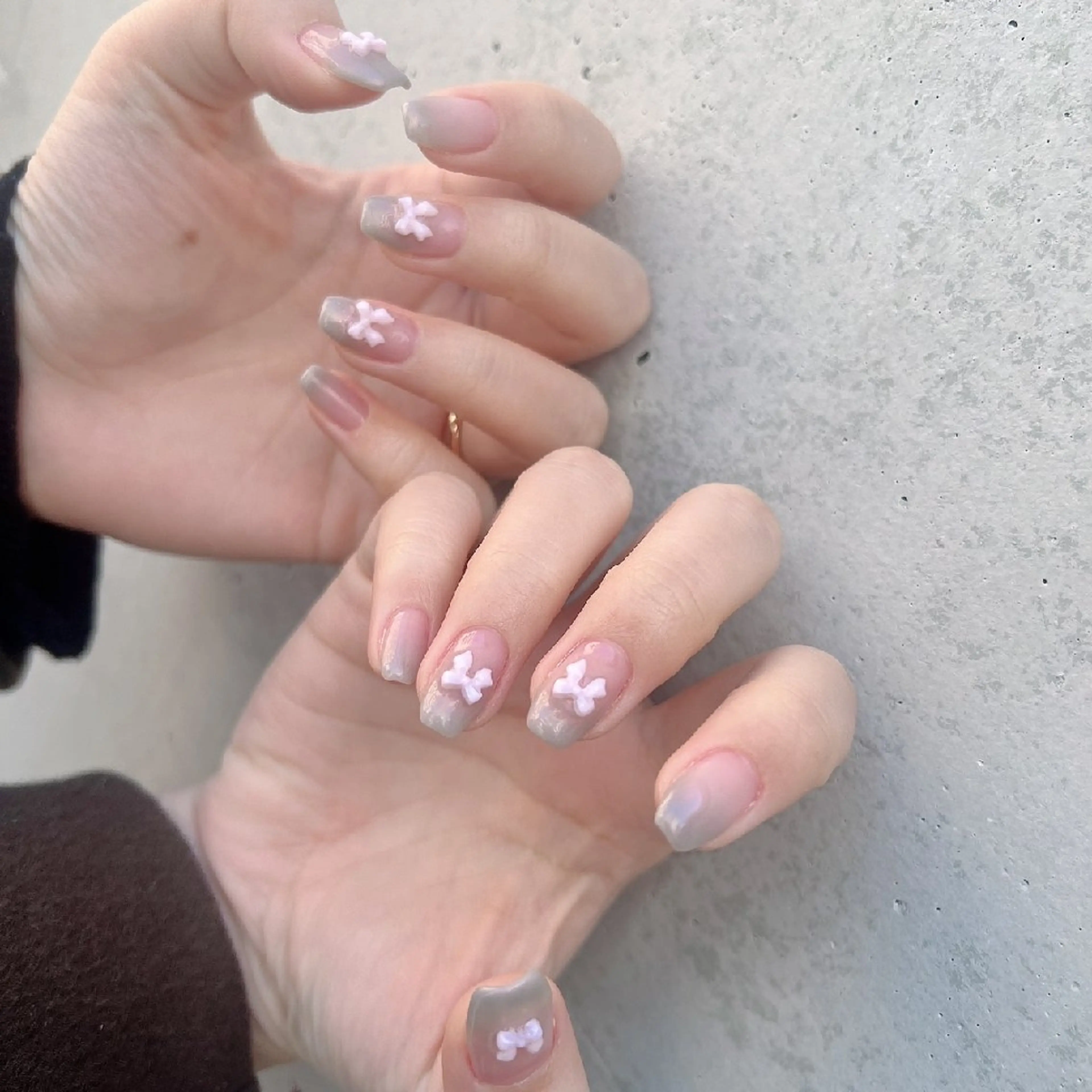ネイル グラデーション 持ち込み リボン nail .のネイルデザイン
