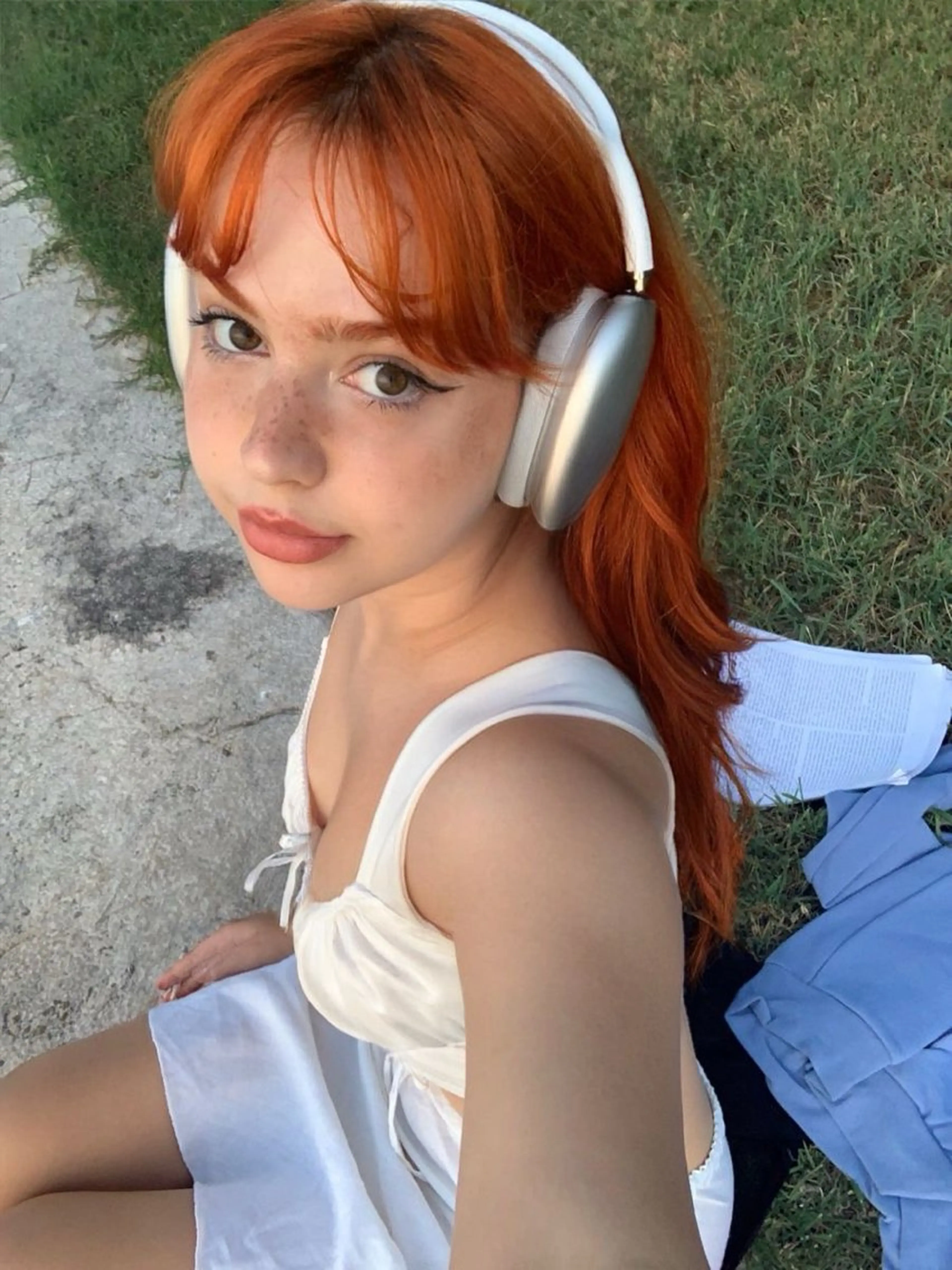 カラー ブリーチ ヘアカラー rinka/暖色 ボブカットモデルのヘアスタイル