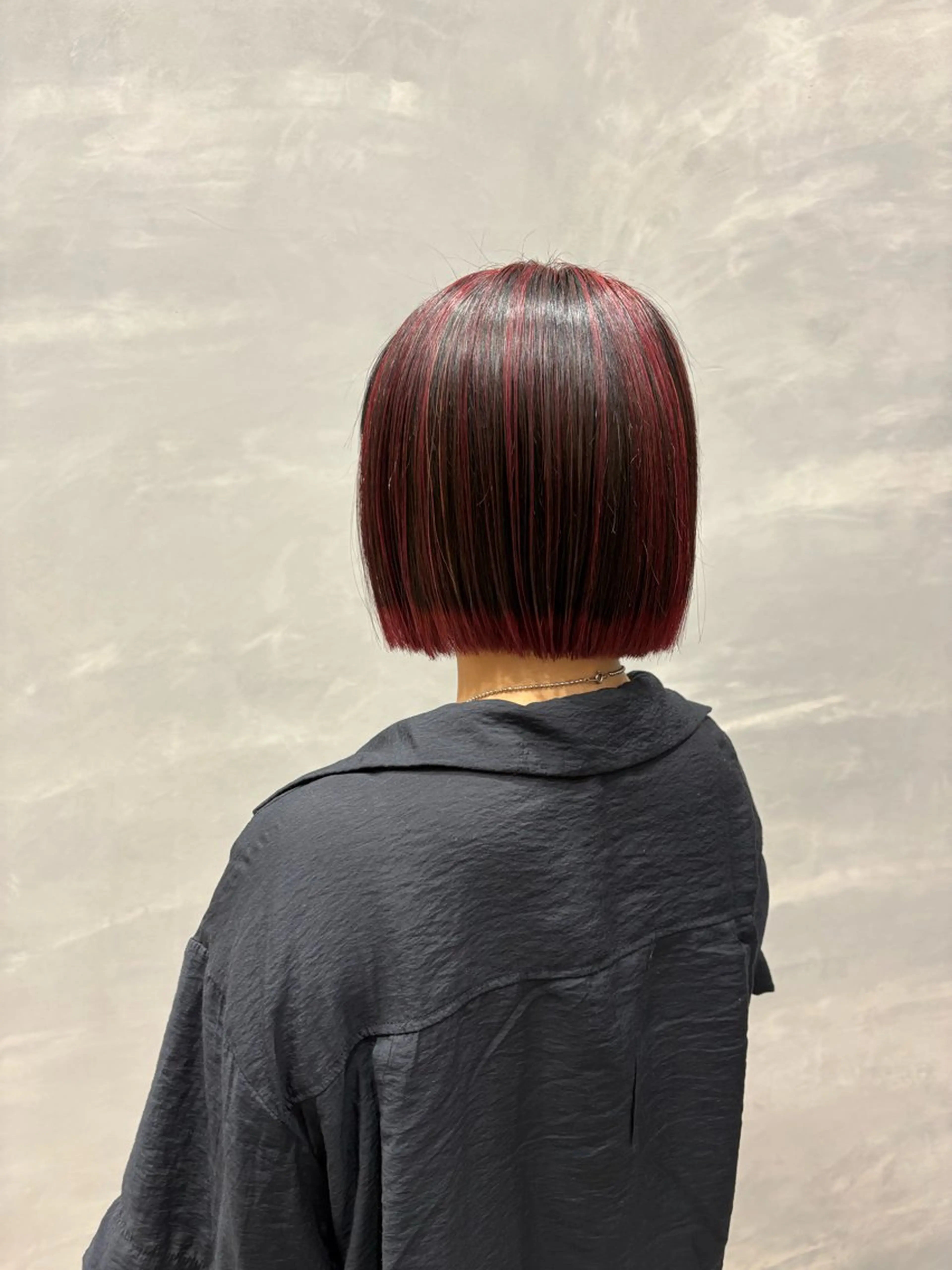 ショート カラー ヘアカラー トリートメント newi大分/ 磯部栞里／艶感カラーのヘアスタイル