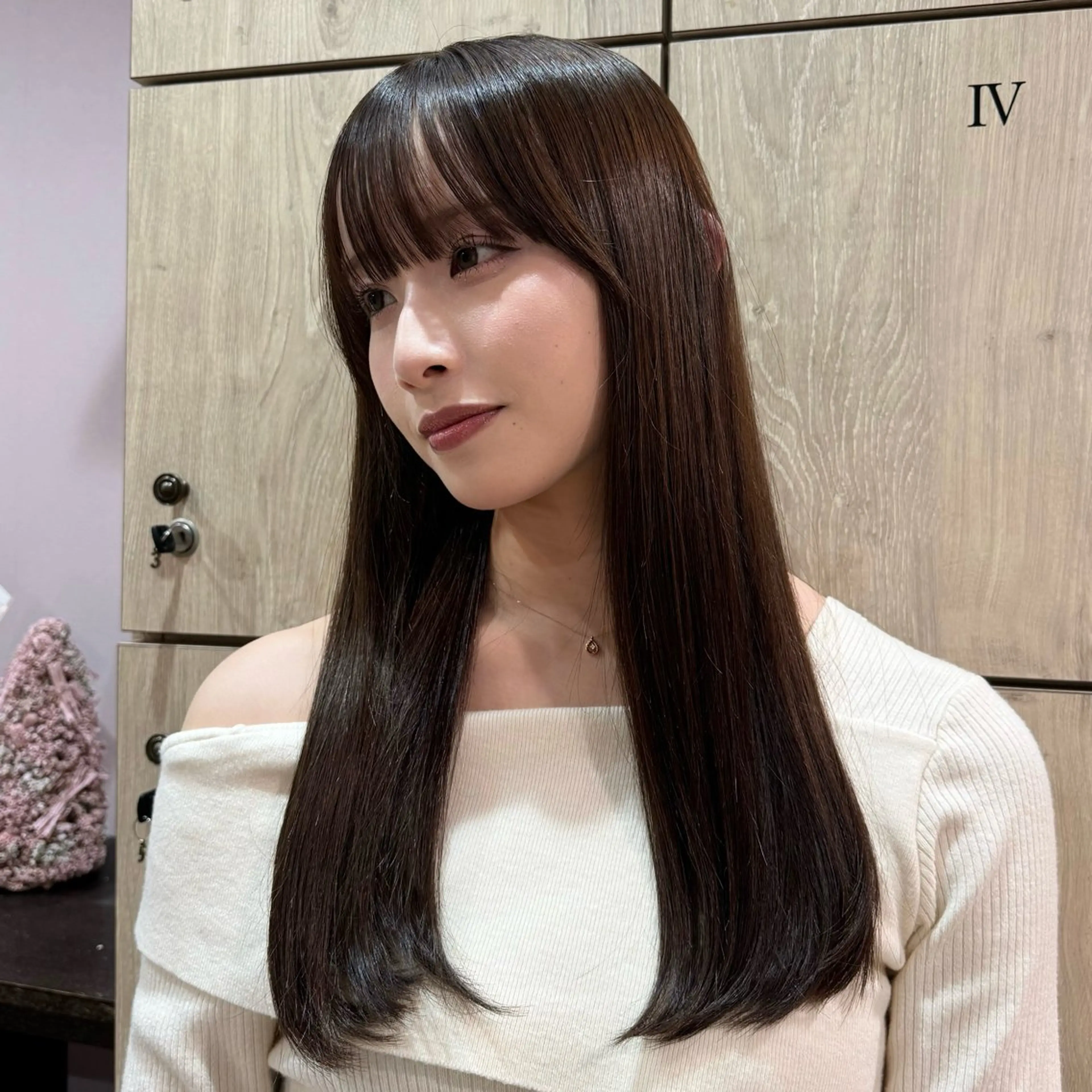 ロング なつき/ 艶カラー/縮毛矯正のヘアスタイル