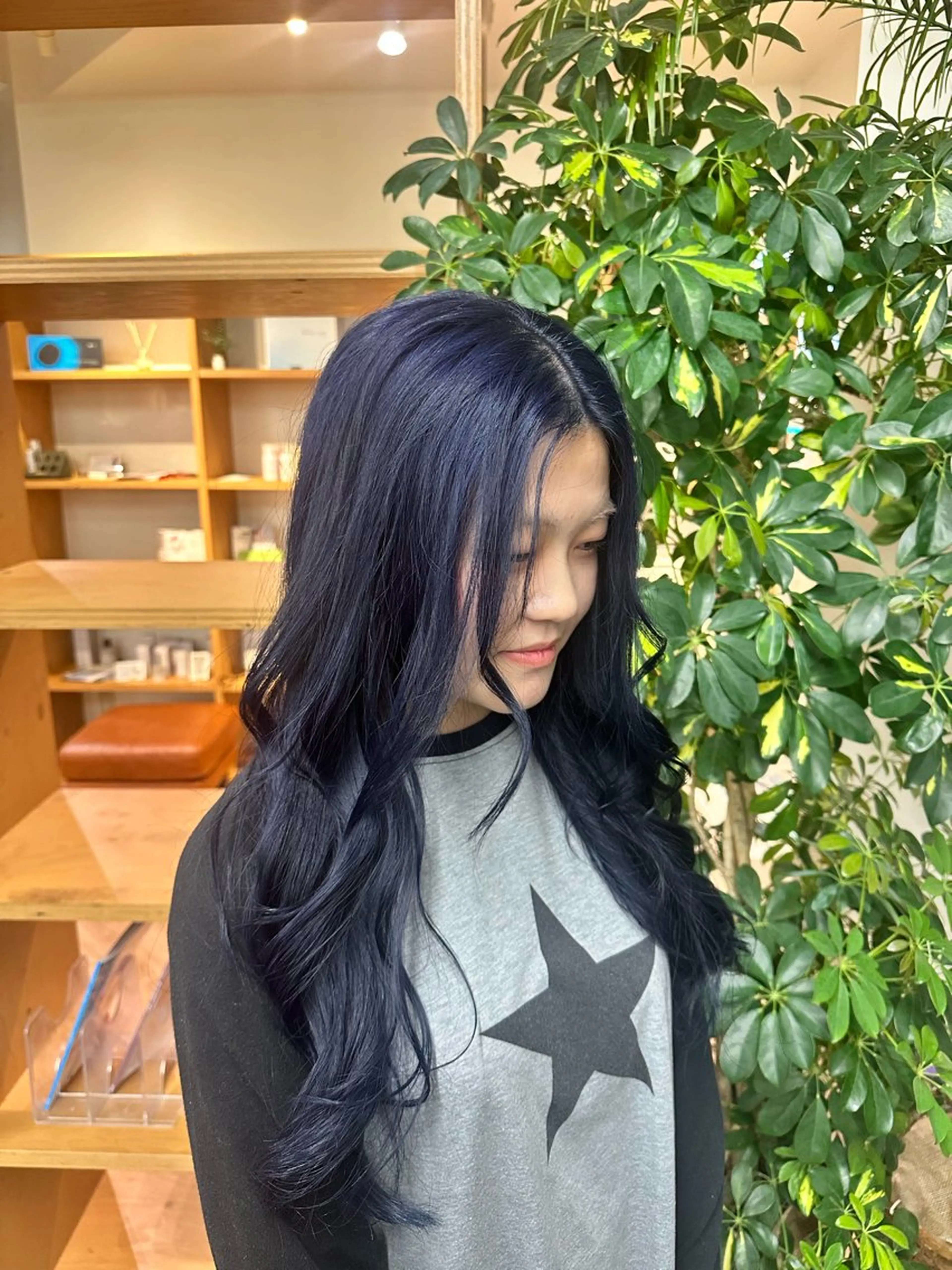 カラー ブルーカラー ヘアカラー トリートメント ブリーチカラー/ わきたちえ🌻のヘアスタイル