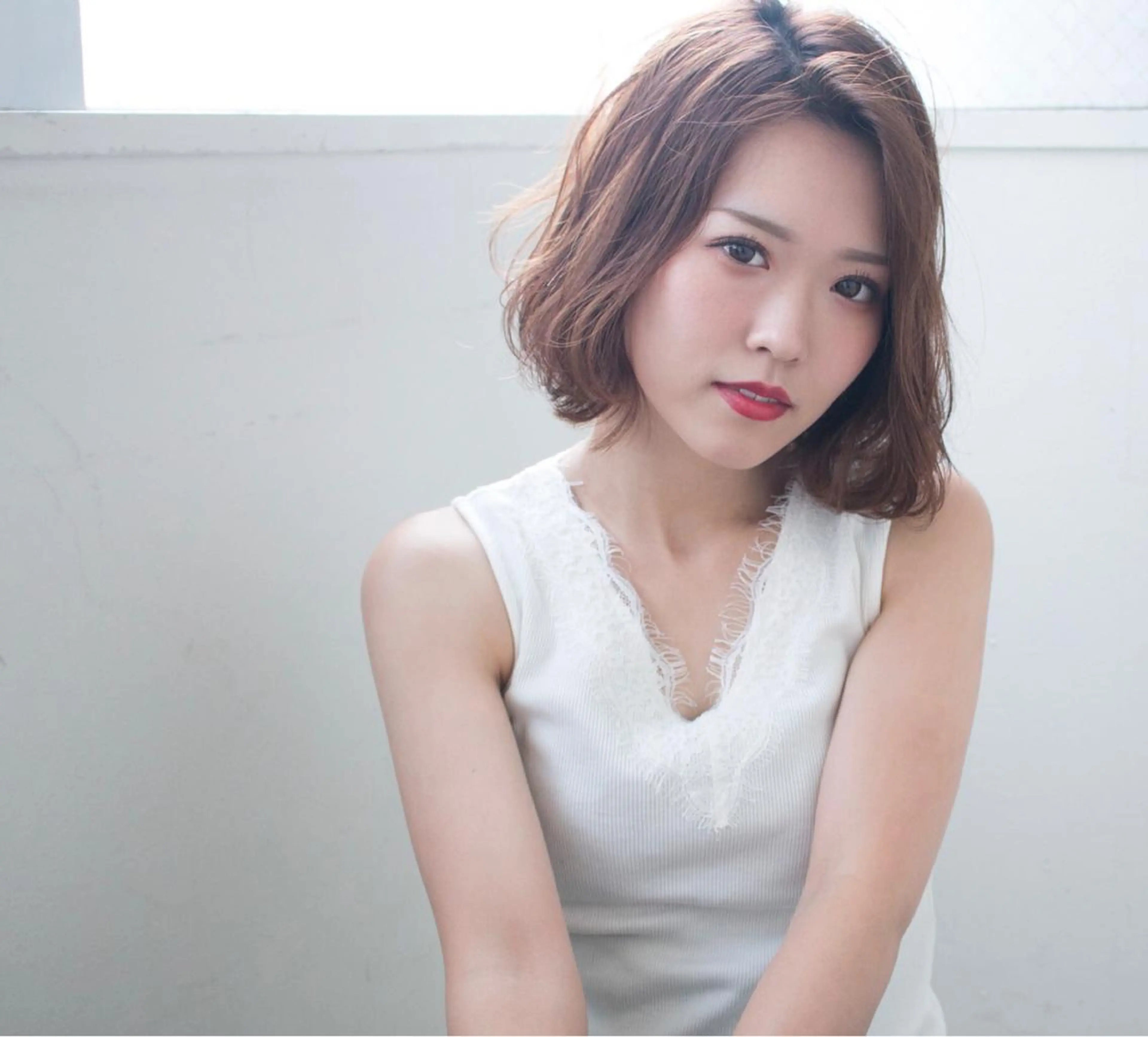 ミディアム 美髪矯正・レイヤー 倉友哉のヘアスタイル