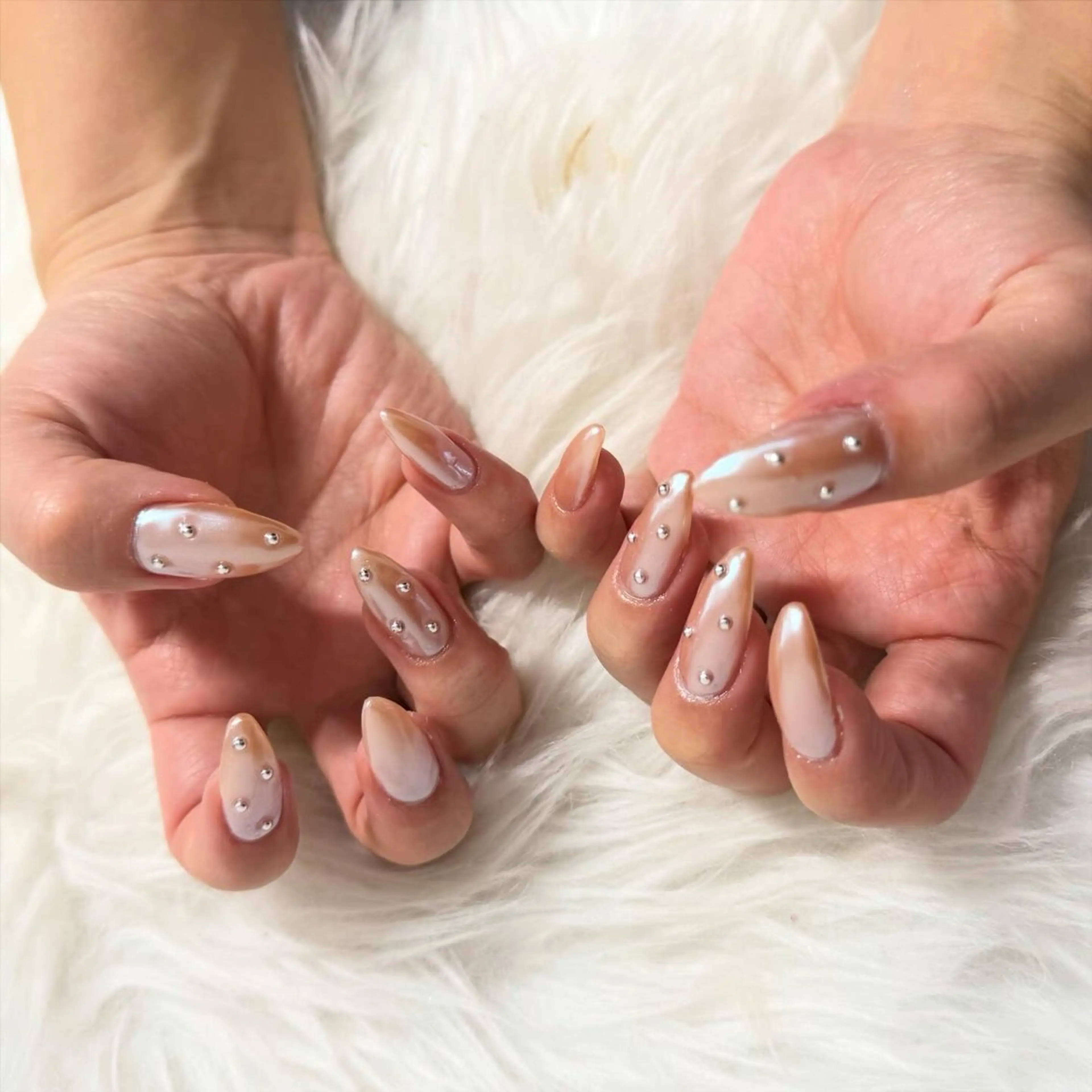 セミロング ハンドネイル mao .のネイルデザイン