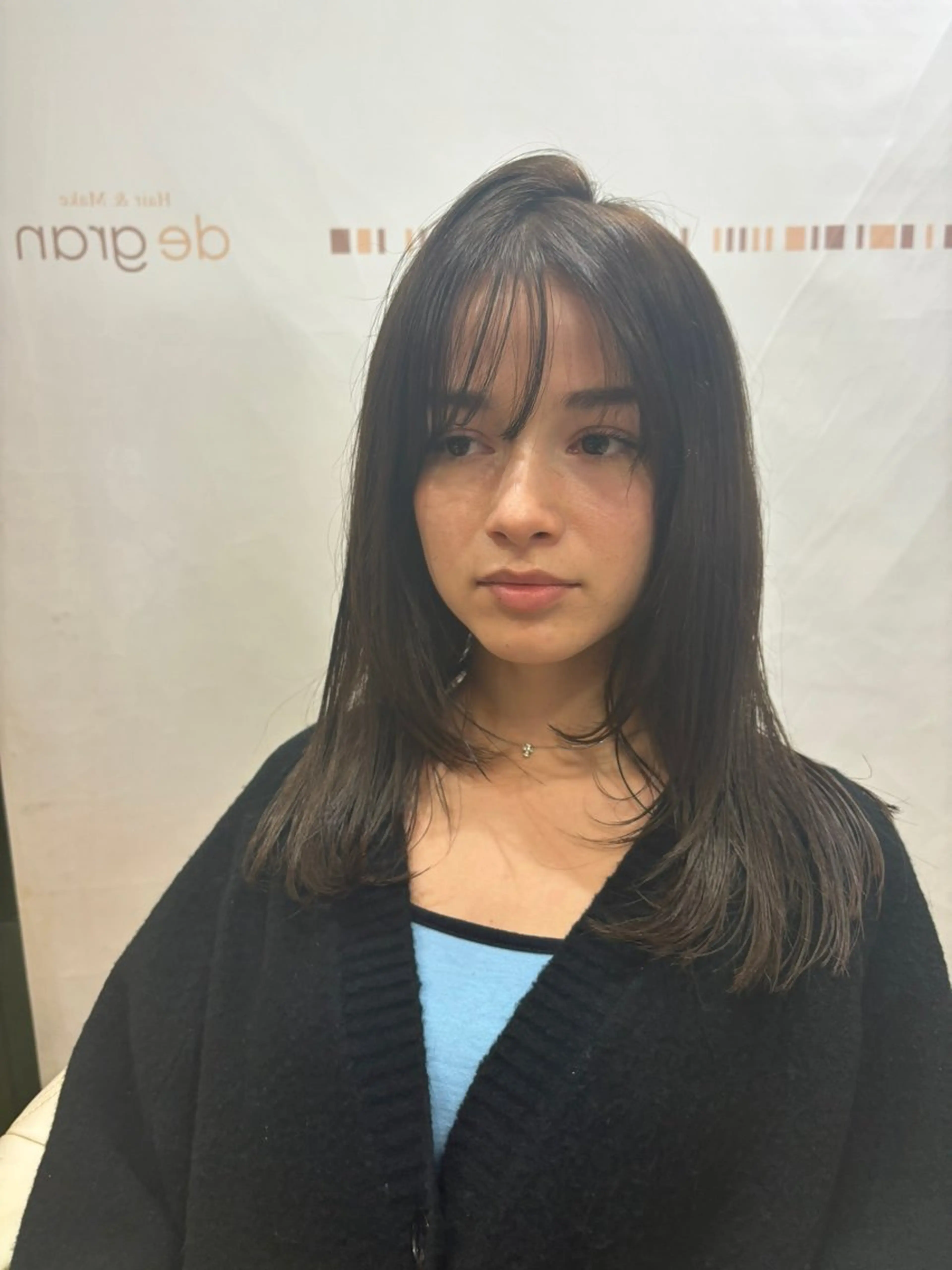 セミロング カラー 山田 晃輔のヘアスタイル