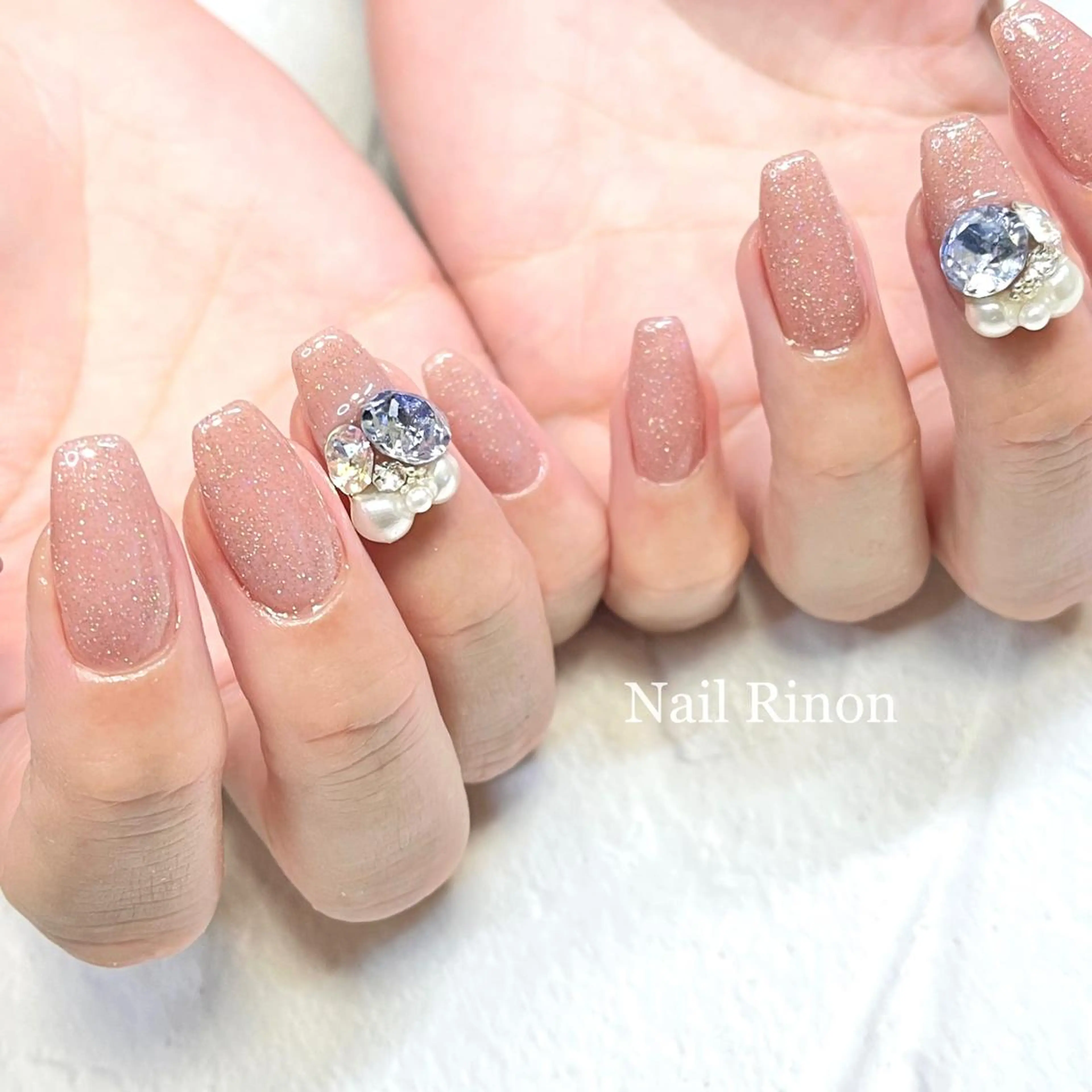 ネイル ゴージャス キラキラネイル ハンドネイル Nail Rinonのネイルデザイン