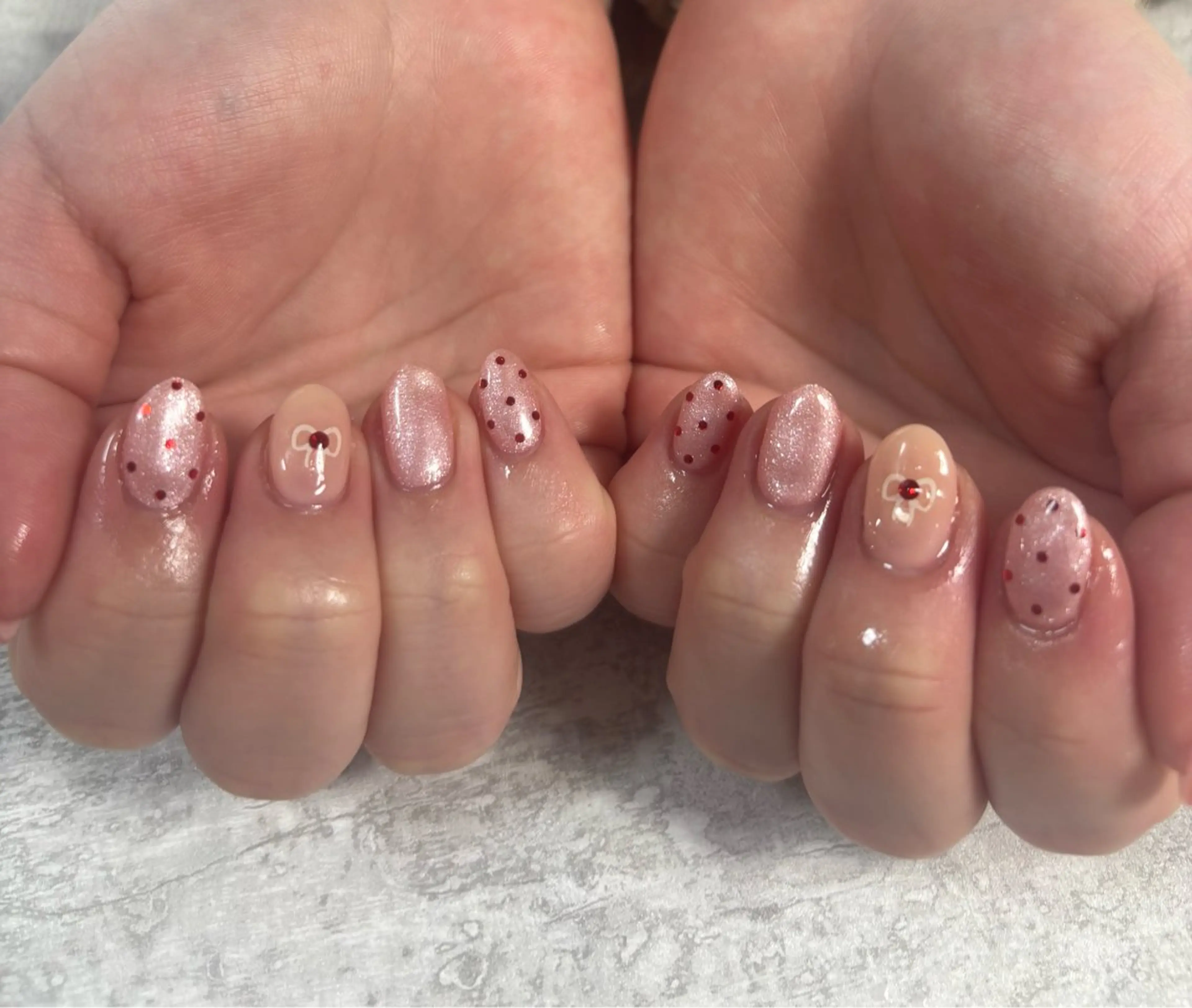 ネイル オーロラネイル フットネイル フレンチネイル ジェルネイル ハート ハンドネイル kiki nail たまプラーザのネイルデザイン