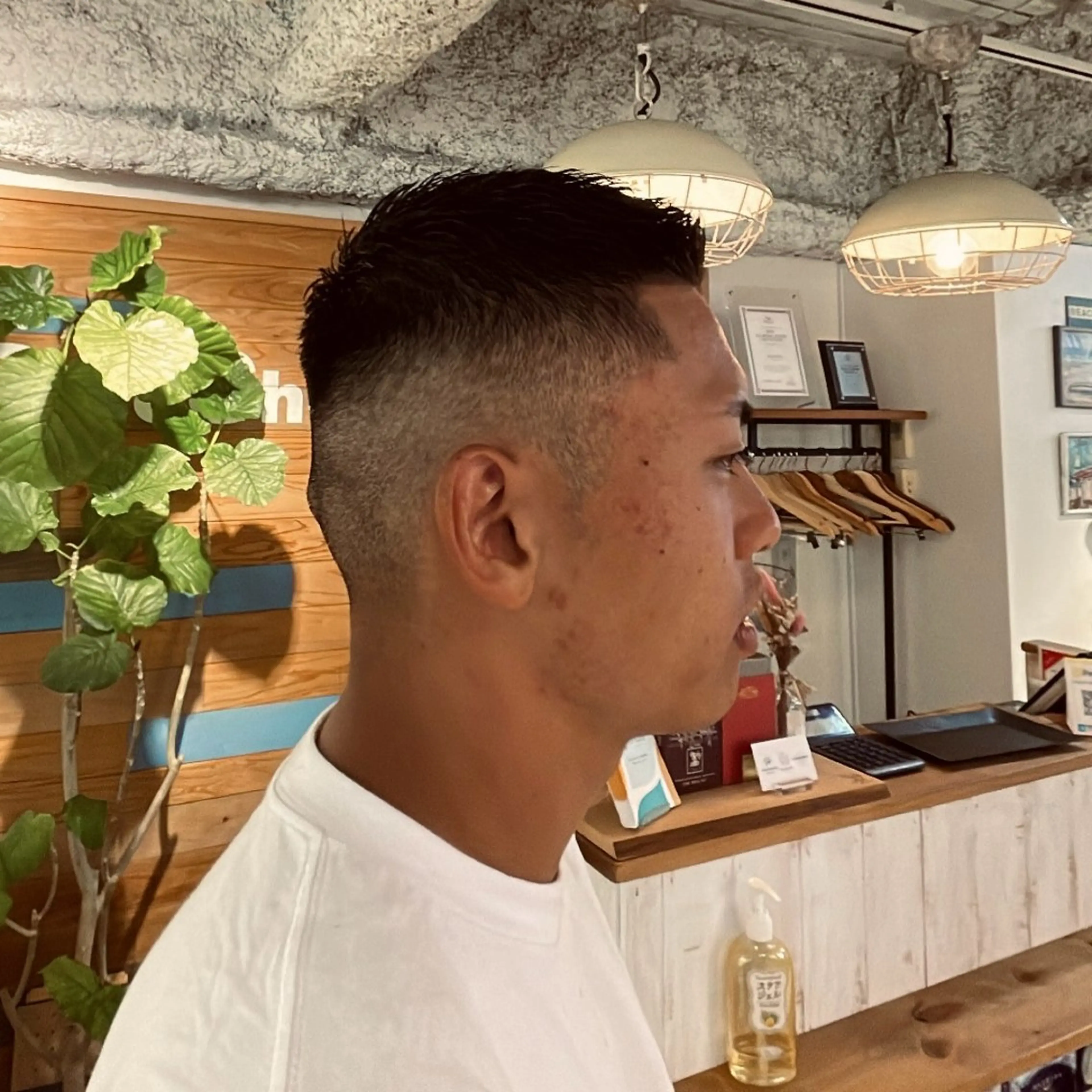 ショート メンズ 関野 大悟のヘアスタイル