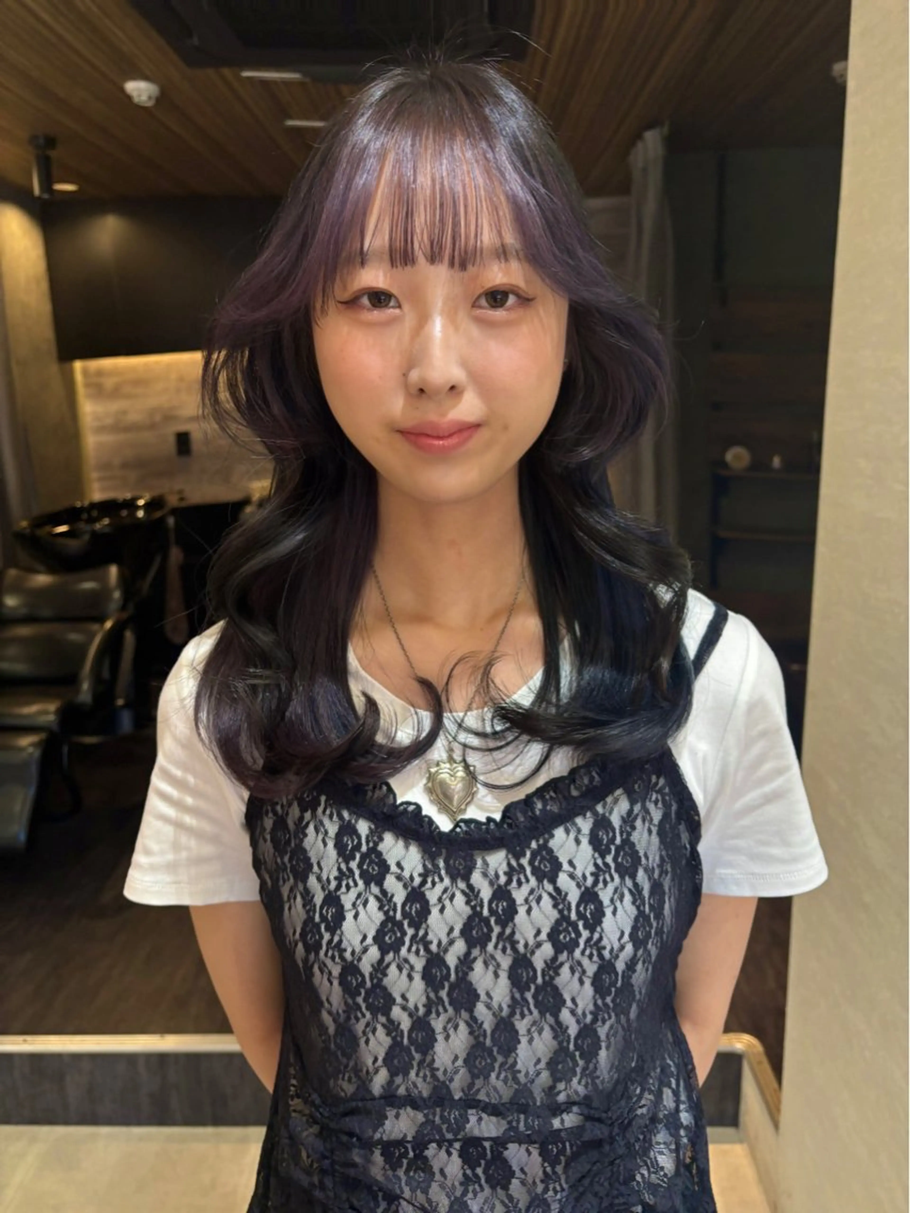 ミディアム レイヤーカット/韓国 /艶髪/ダブルカラーのヘアスタイル