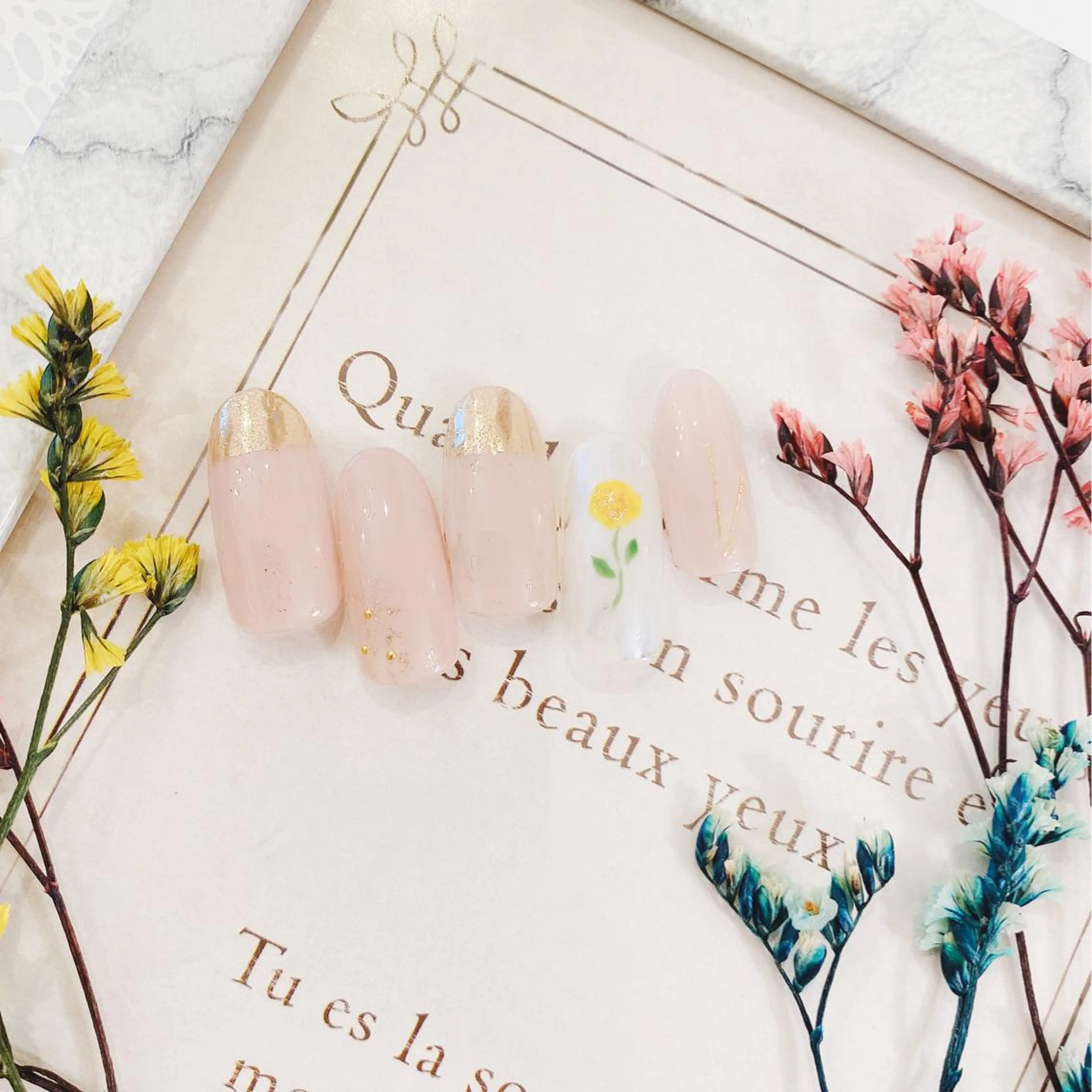 ネイル ROCO所属・美爪育成サロン ROCOのネイルデザイン