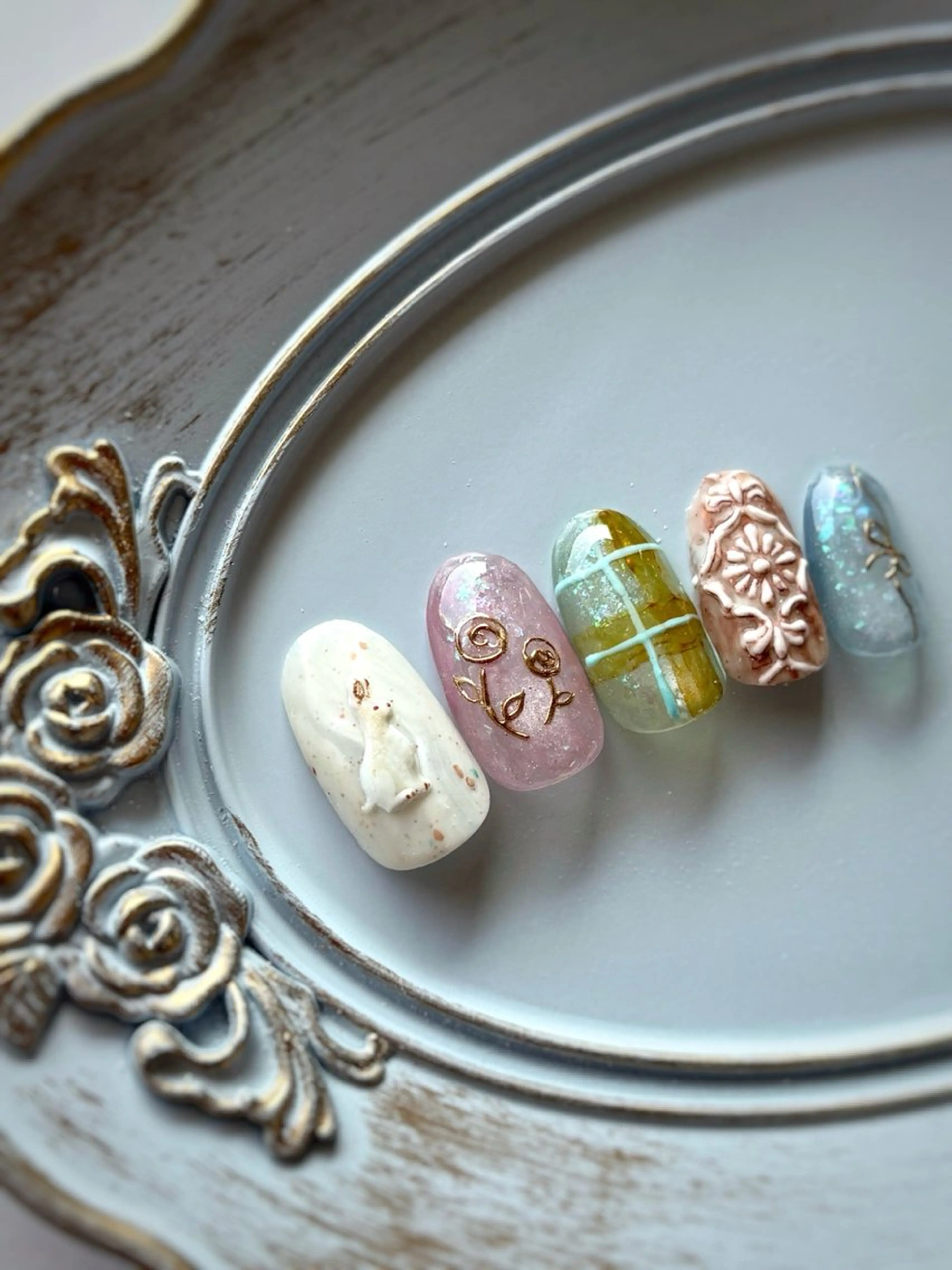 ネイル ハンドネイル FIORITURA Maikoのネイルデザイン