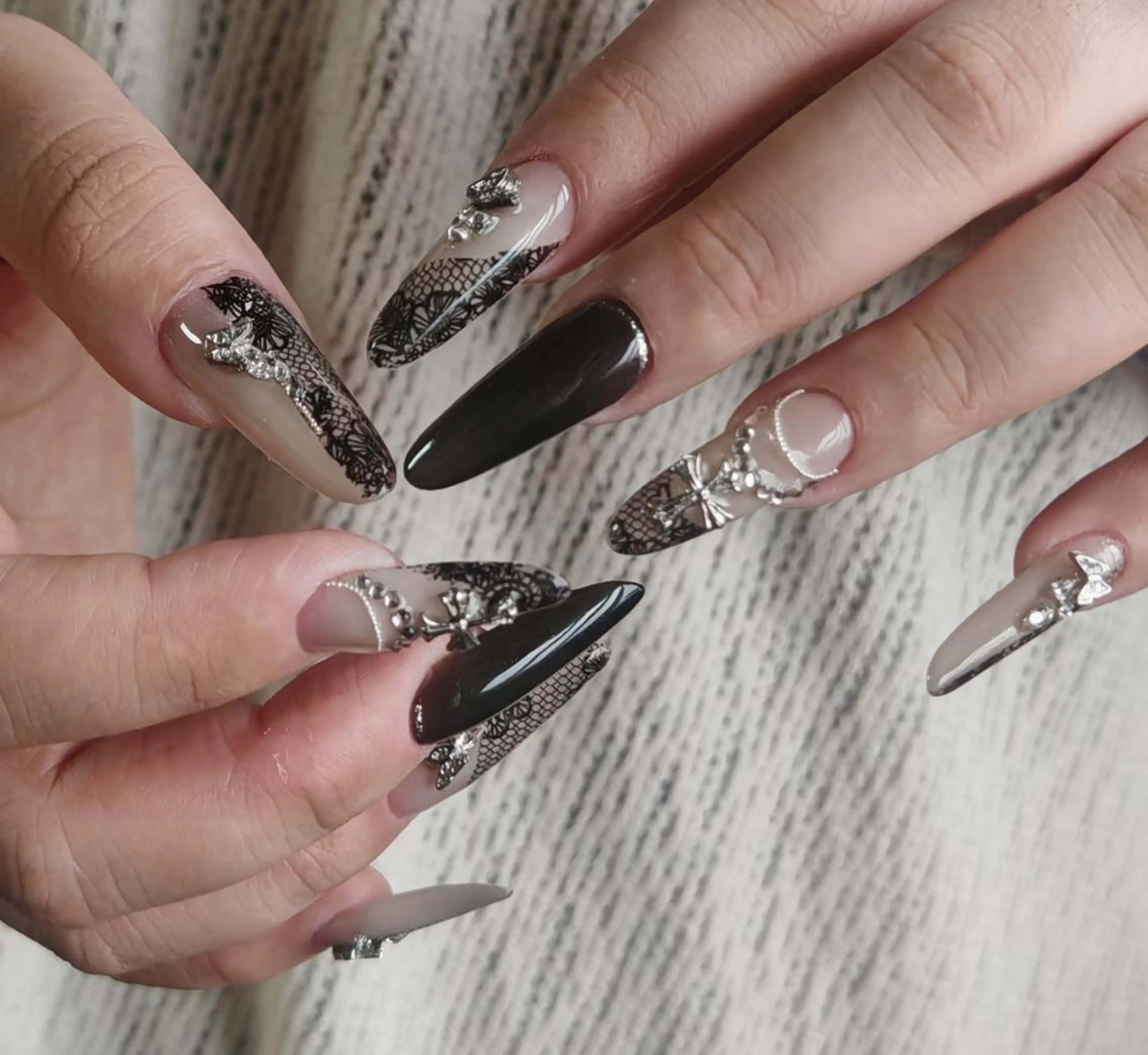 ネイル ハンドネイル Pure&Rich Nailのネイルデザイン